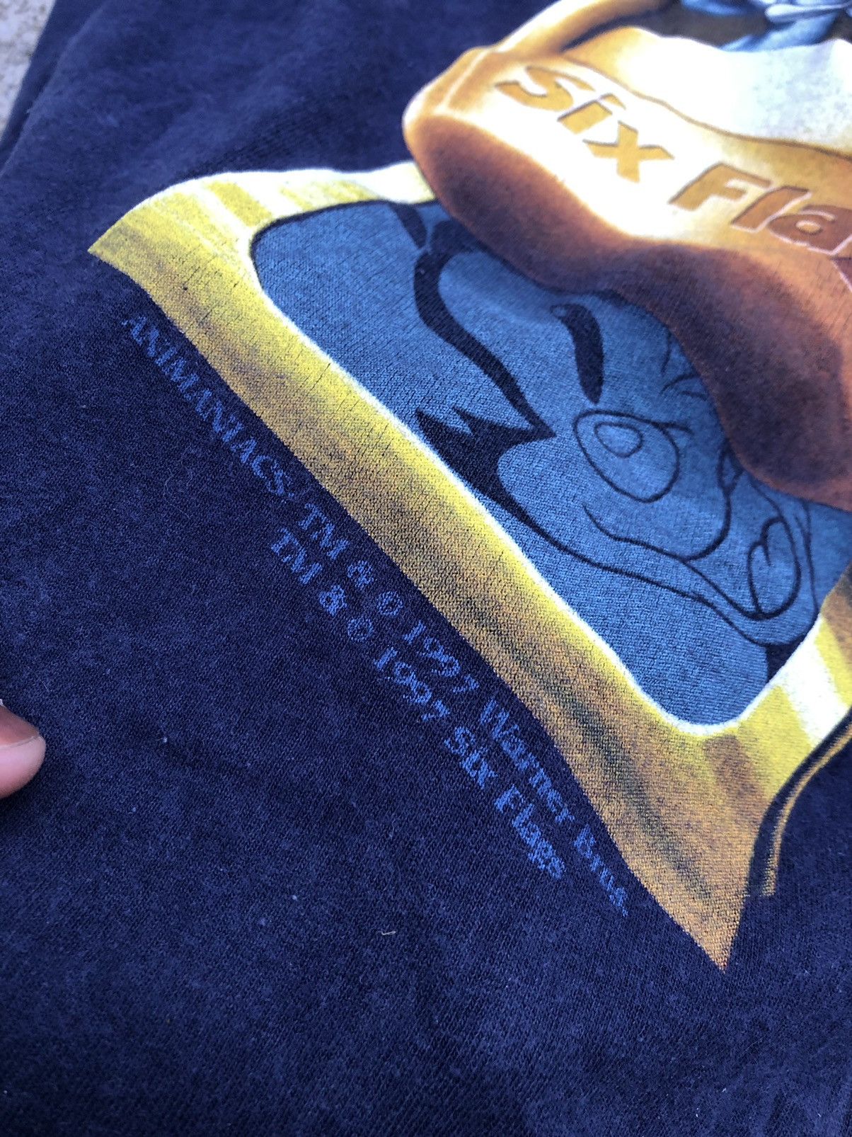 Vintage × Warner Bros VINTAGE 1997 SIX FLAGS WARNER BROS TEE Size US XL / EU 56 / 4 - 3 Thumbnail