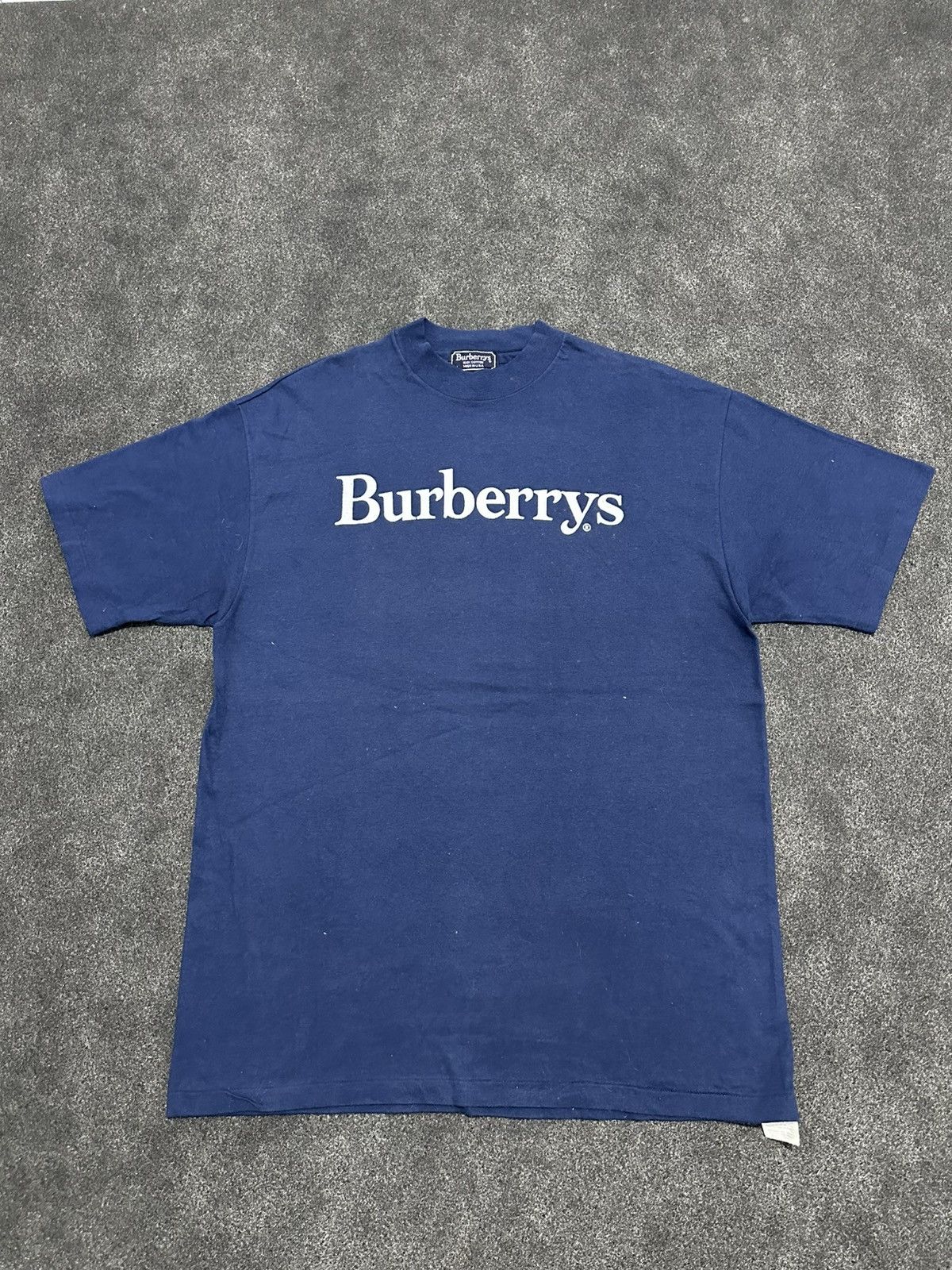 Burberry Vintage Burberry's Spellout Logo T-Shirt Size US L / EU 52-54 / 3 - 2 Thumbnail