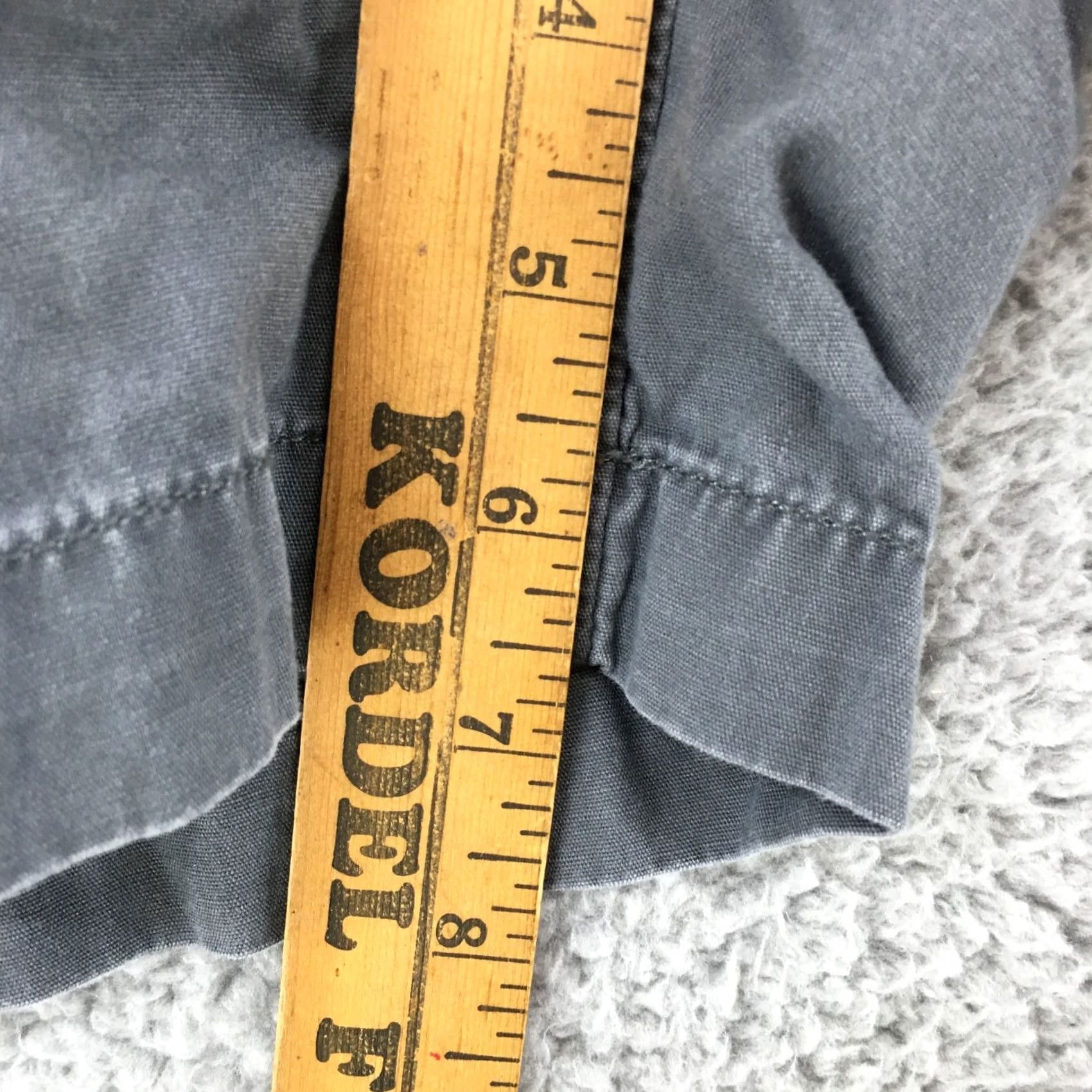 Eddie Bauer Eddie Bauer Chino Shorts Womens 16 Gray Mid Rise Zip Fly Flat Front Casual Size 38" / US 16 / IT 52 - 6 Thumbnail