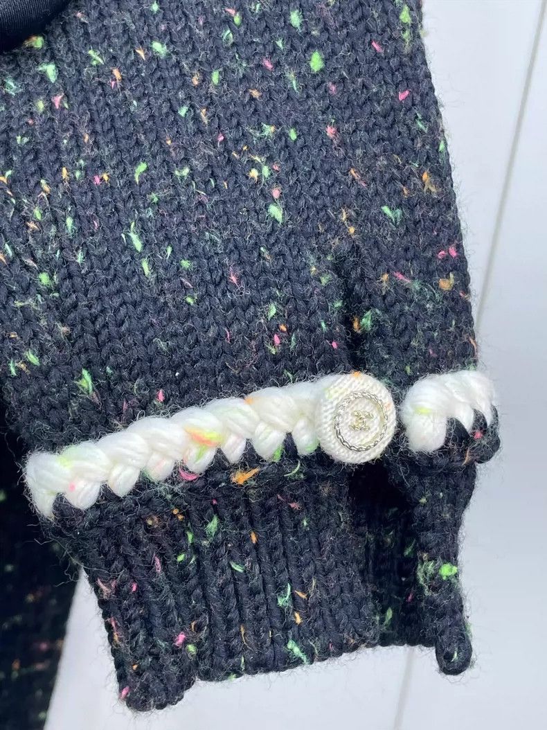 Chanel Chanel Colorful Dot Knit Sweater -2505 Size US M / EU 48-50 / 2 - 4 Thumbnail