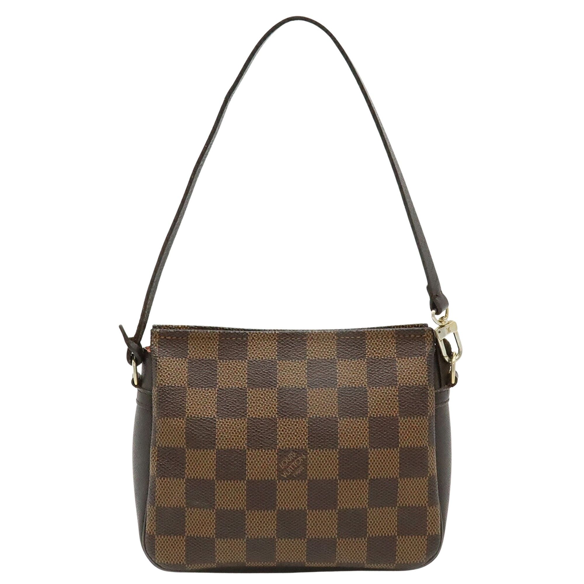 Louis Vuitton Louis Vuitton Trousse makeup clutch Size ONE SIZE - 1 Thumbnail