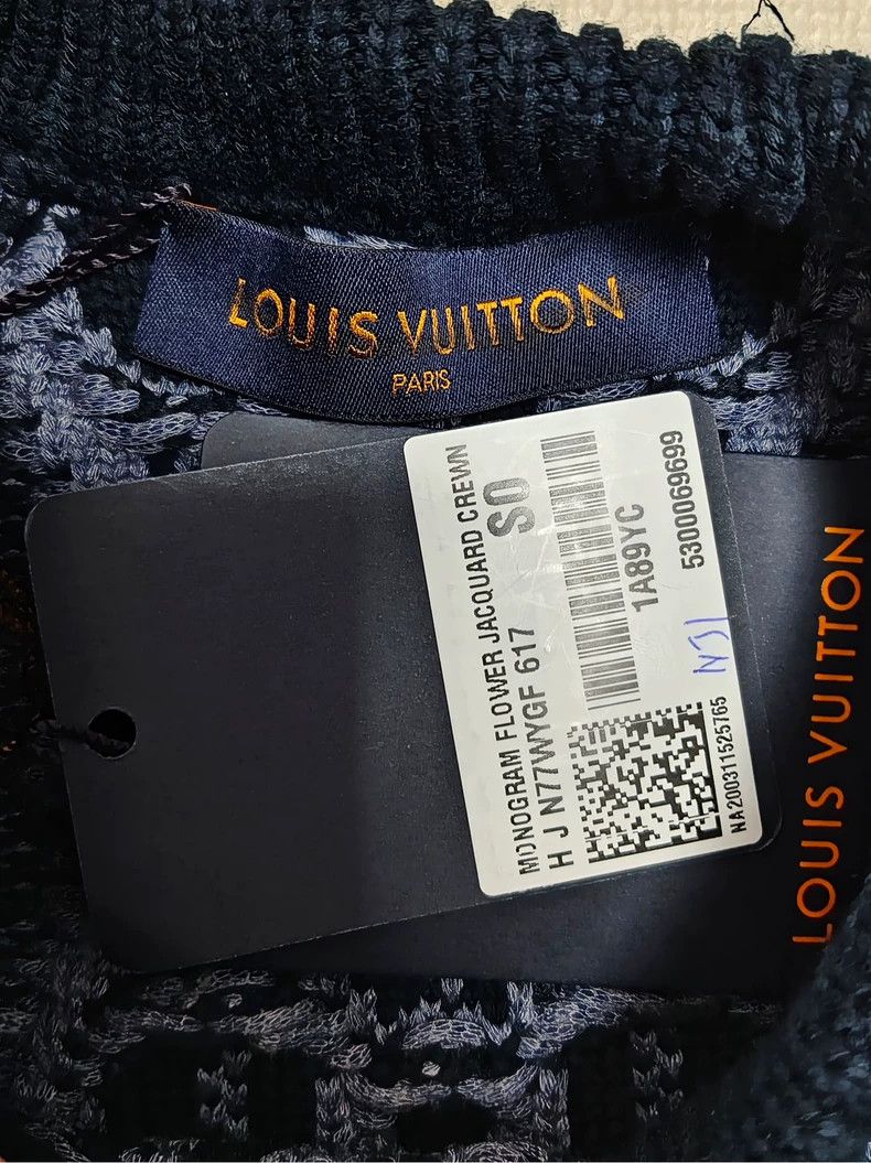 Louis Vuitton Louis Vuitton Floral Jacquard Crew Neck Sweater Size US S / EU 44-46 / 1 - 4 Thumbnail