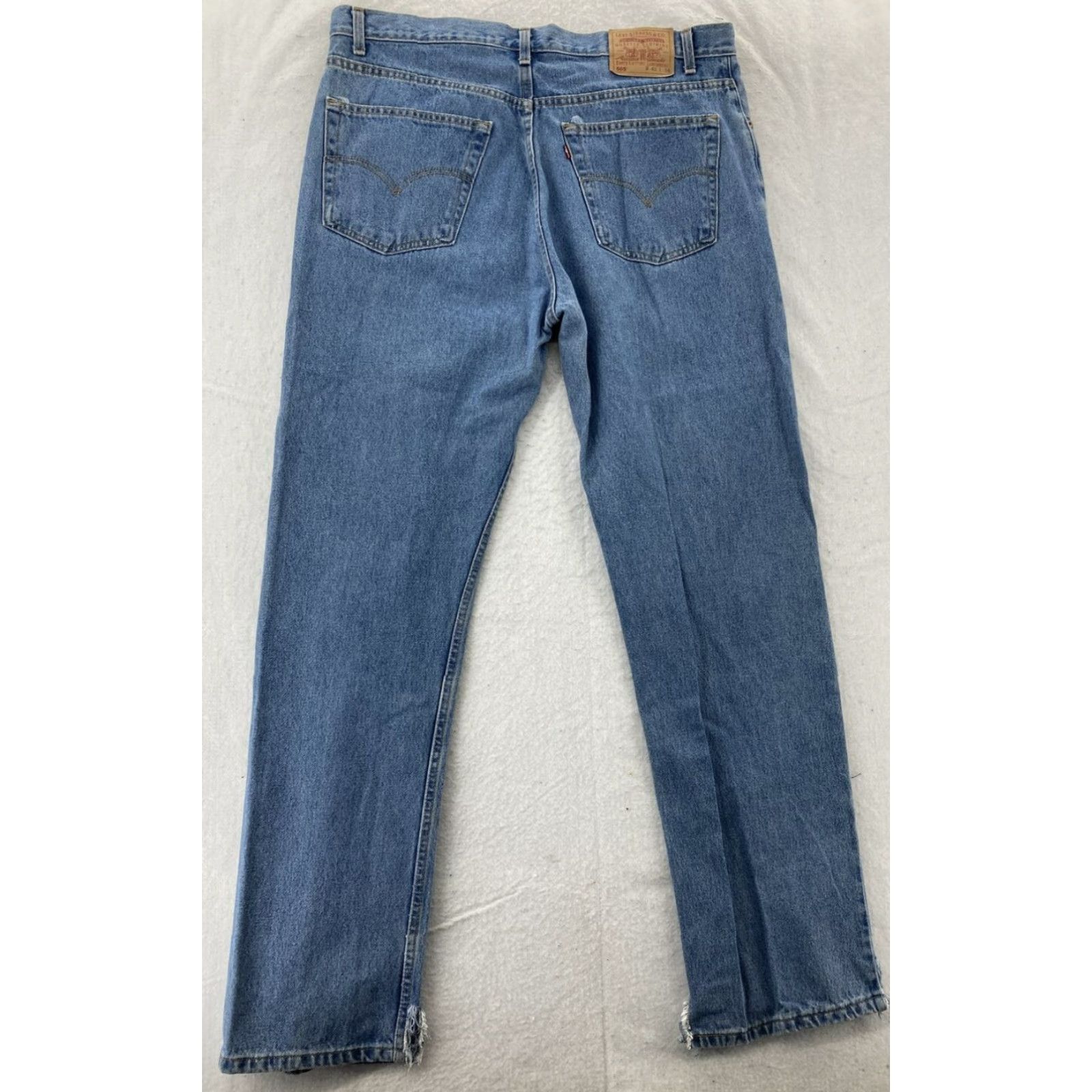 Levi's VINTAGE Levi's 505 Jeans Mens 40x30 Regular Levi's 505 Jeans 40 34 Blue USA Classic 90s Mens Regular Straight Size US 40 / EU 56 - 2 Thumbnail