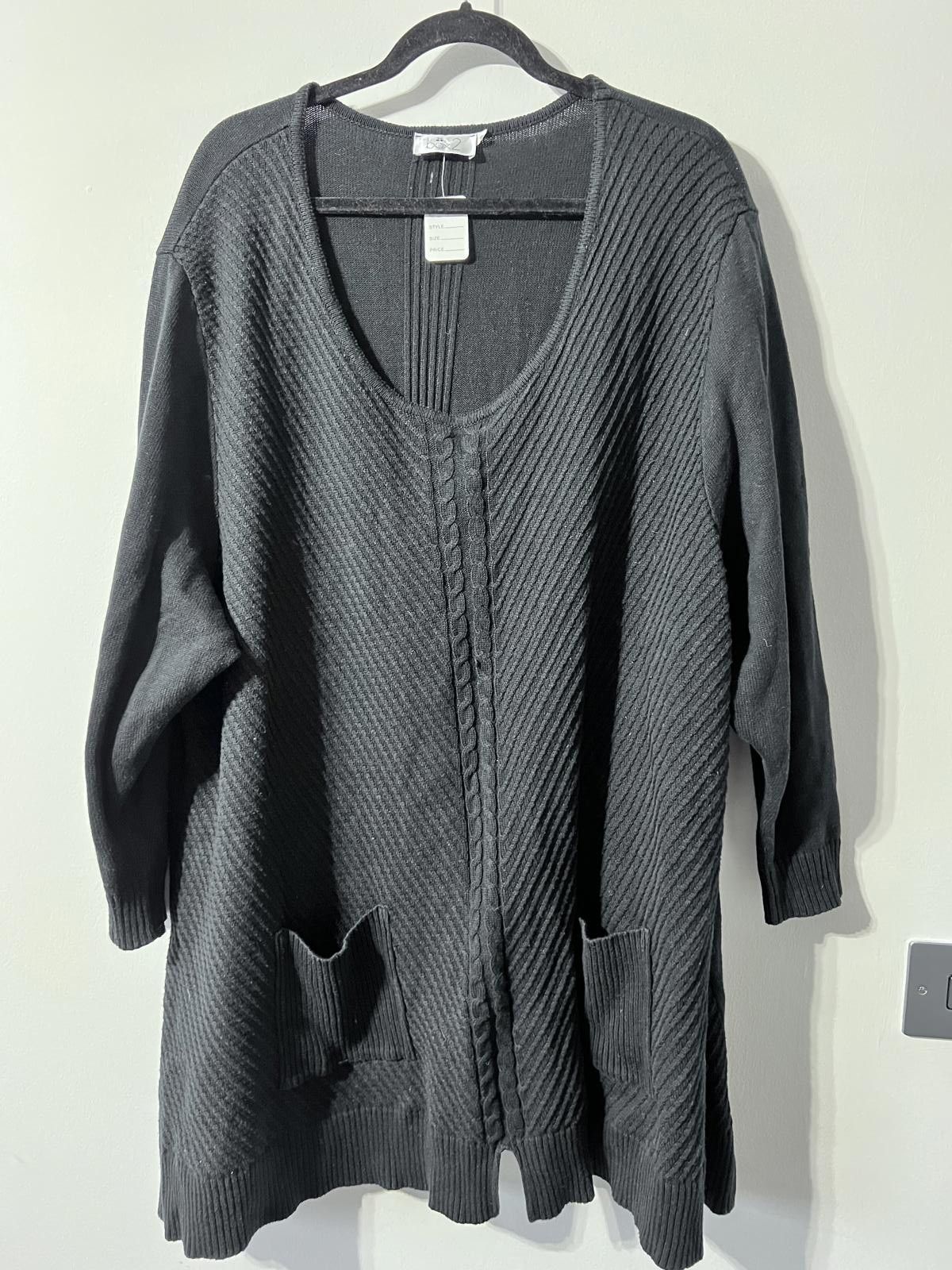 Joe Boxer Box2 Black Longline Ribbed Cardigan – UK 22 (Oversized Fit) Size XXL / US 16-18 / IT 52-54 - 1 Thumbnail