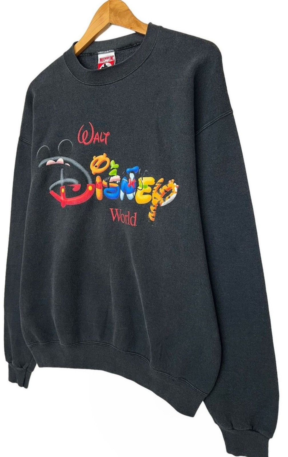 Disney × Mickey Mouse × Vintage Vintage 90s Disney World Sweatshirt Mickey Sweatshirt Size US M / EU 48-50 / 2 - 2 Thumbnail