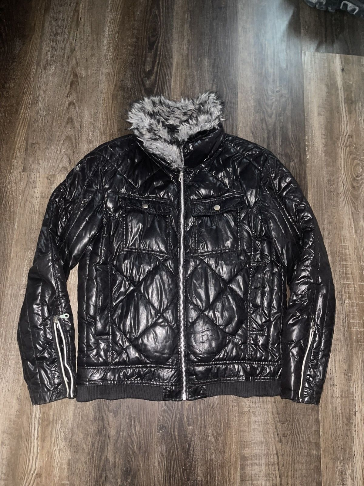 Japanese Brand Sorridere Light Puffer Jacket w/ Detachable Fur Size US M / EU 48-50 / 2 - 1 Thumbnail