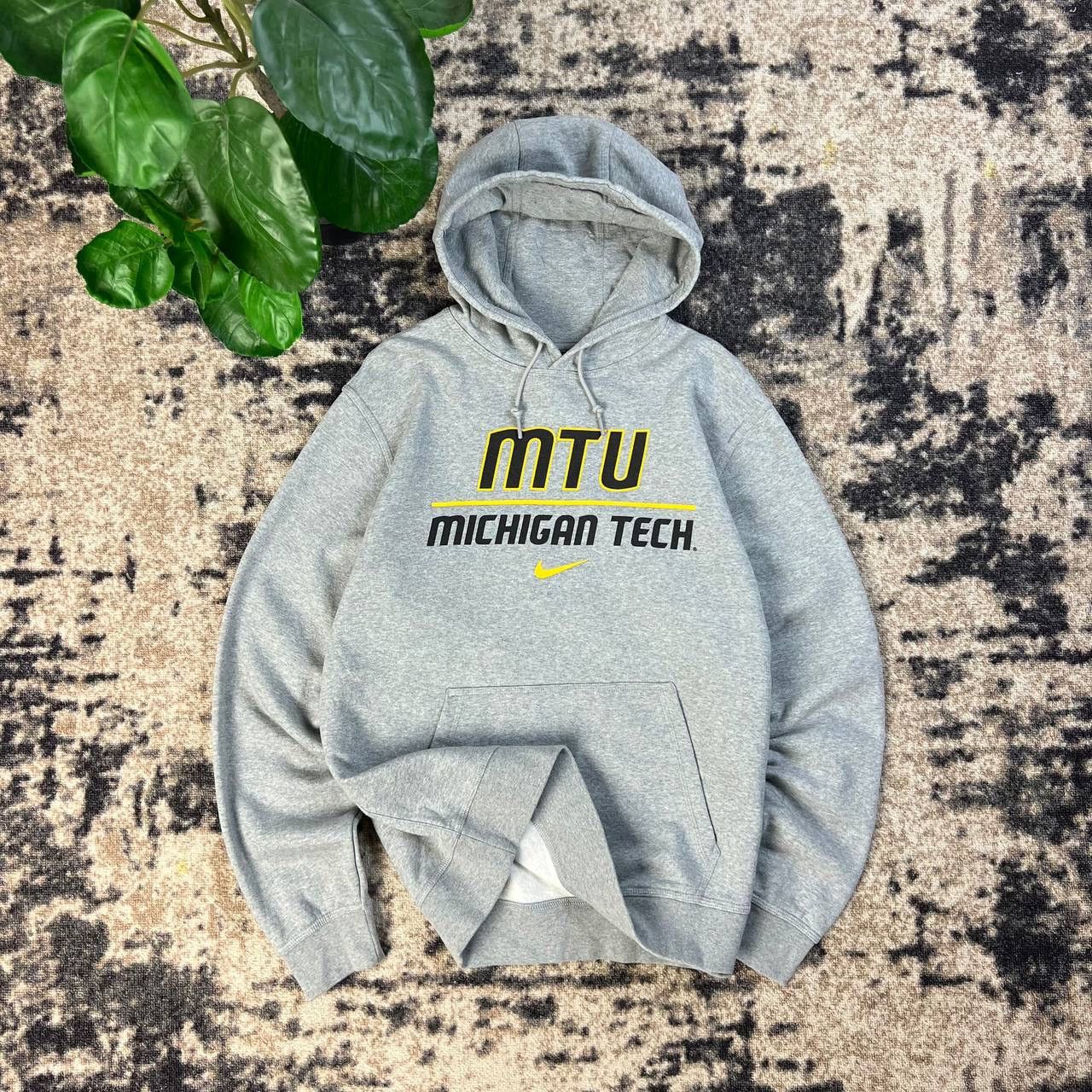 Nike Michigan Tech Big Logo Cintage Y2K Oversized Hoodie