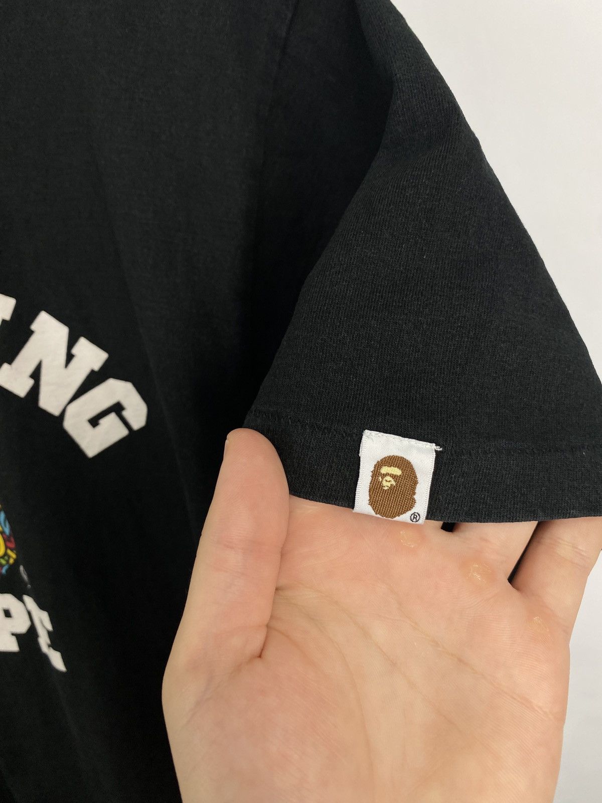 Bape Y2K BAPE Milo Banana Pool T-shirt Rare Retro Hype Size US L / EU 52-54 / 3 - 5 Thumbnail