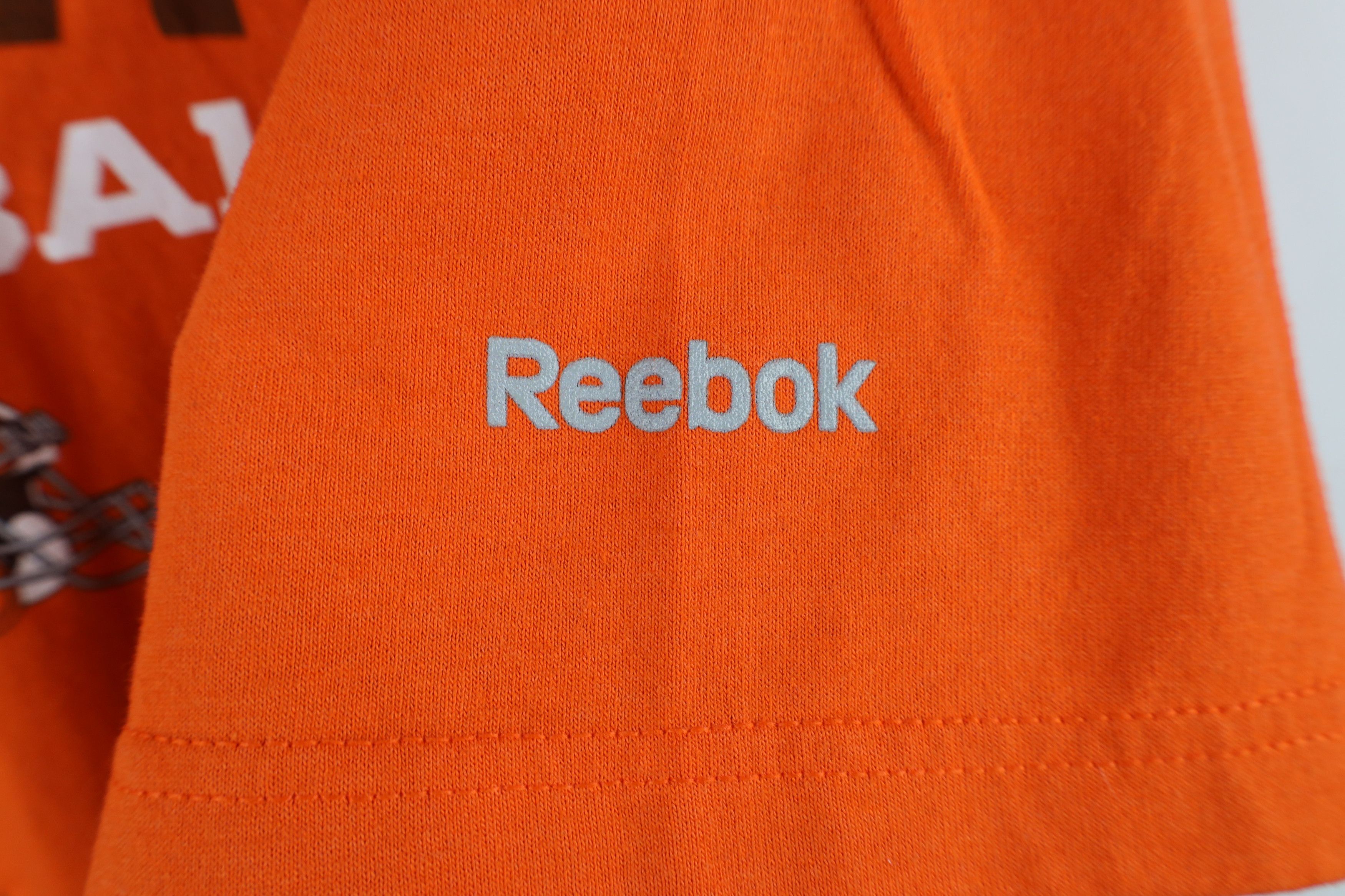 Reebok × Vintage Vintage Reebok Spell Out Cleveland Browns Football T-Shirt Size US L / EU 52-54 / 3 - 4 Thumbnail