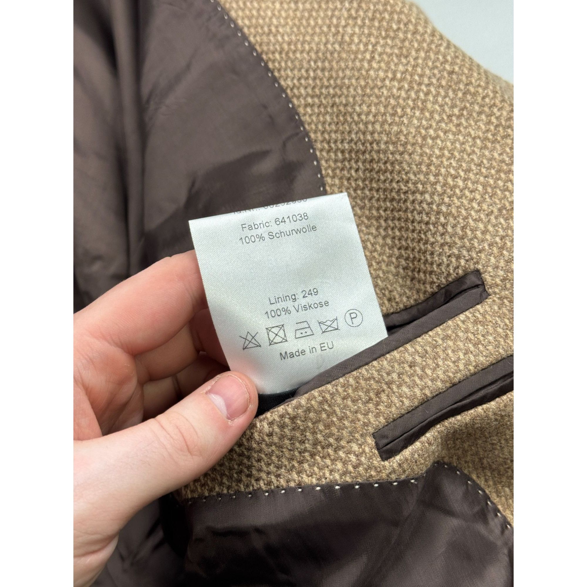 Loro Piana Pelikamo Zurich by Loro Piana 2 Button Wool Blazer (Y1252) Size 40R - 8 Thumbnail