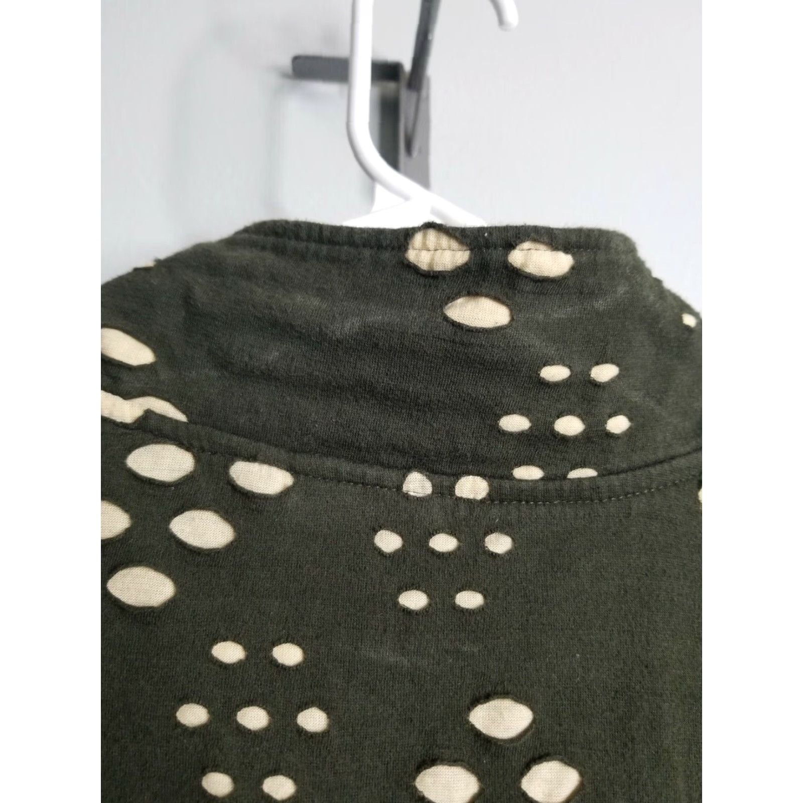 KAVU KAVU Womens Long Sleeve Climbing T-Shirt Green Striped Adult Small Size S / US 4 / IT 40 - 2 Thumbnail