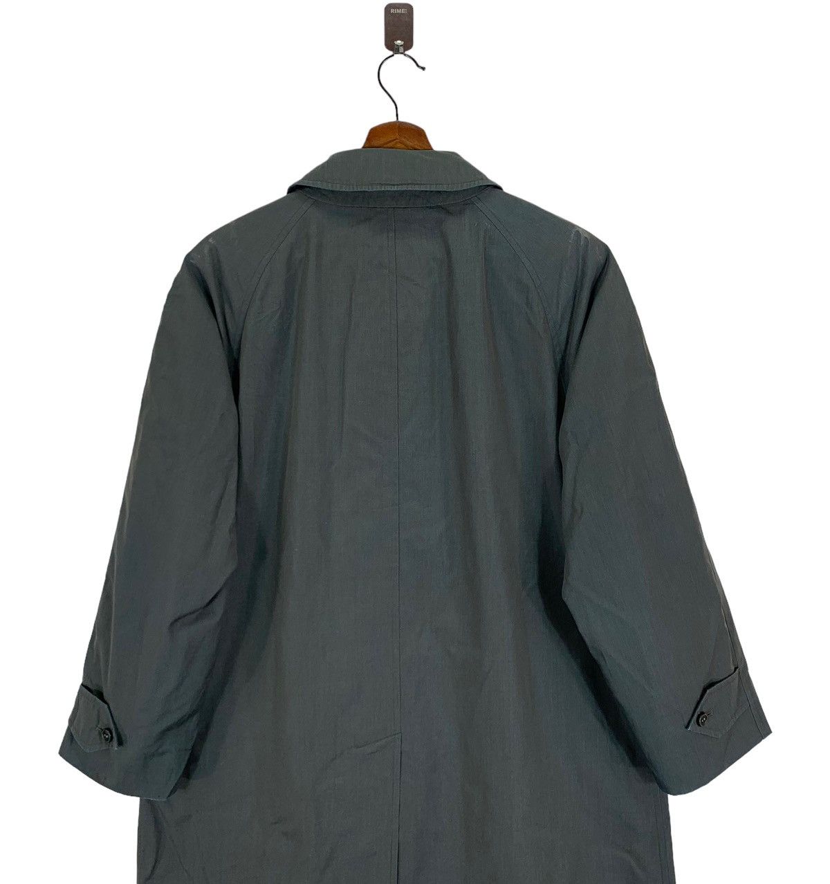 Burberry VINTAGE BURBERRY OF LONDON OVERCOAT JACKET Size US M / EU 48-50 / 2 - 8 Thumbnail