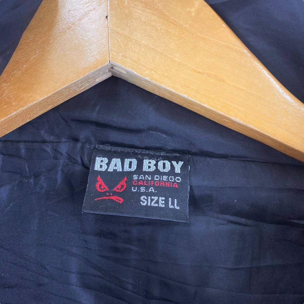Vintage Y2K BAD BOY Jacket Big Logo Side Tape Streetwear Size L Size US XL / EU 56 / 4 - 6 Thumbnail