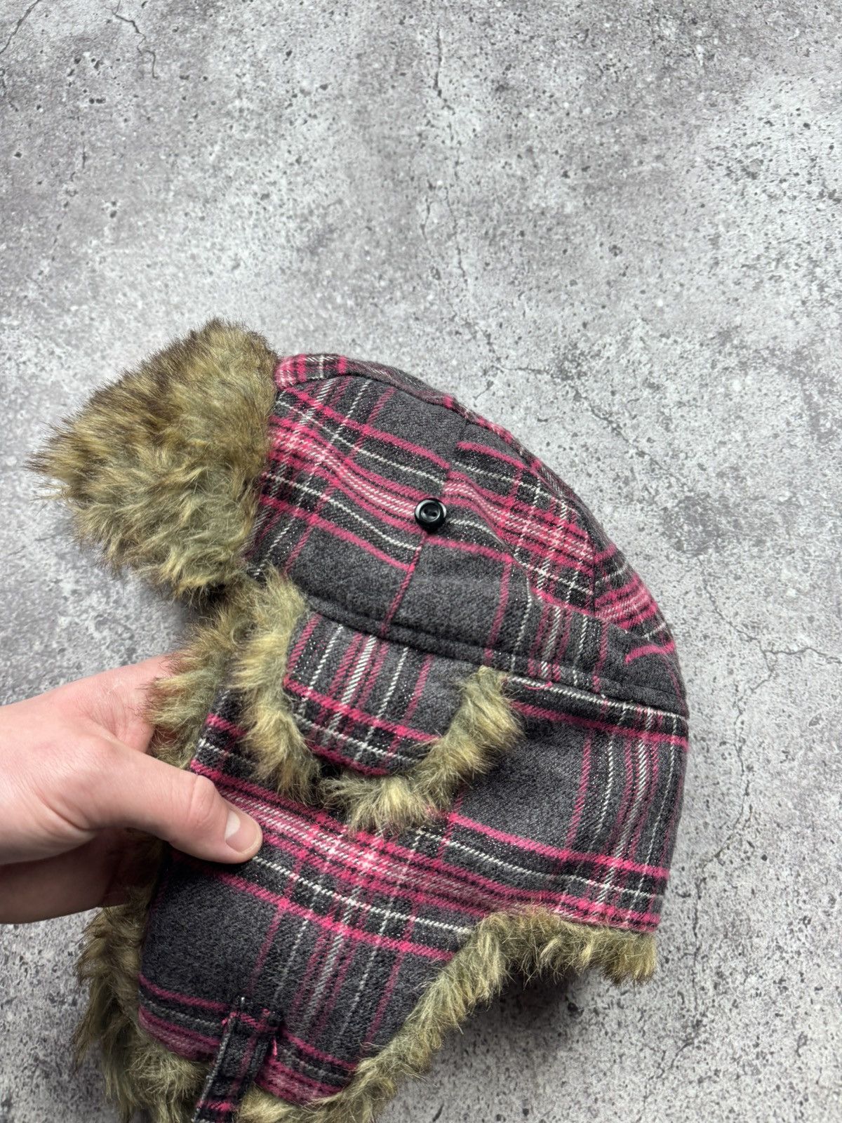 Japanese Brand Y2K pink camo Ushanka fur hat fuzzy vintage hype alt rare Size ONE SIZE - 6 Thumbnail