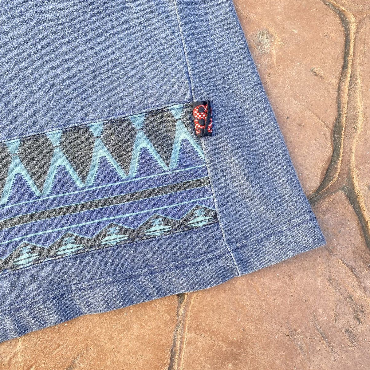 Vintage Thrashed Faded Vintage 90s SNS Surf & Sweats Oversized Tee Size US XL / EU 56 / 4 - 4 Thumbnail