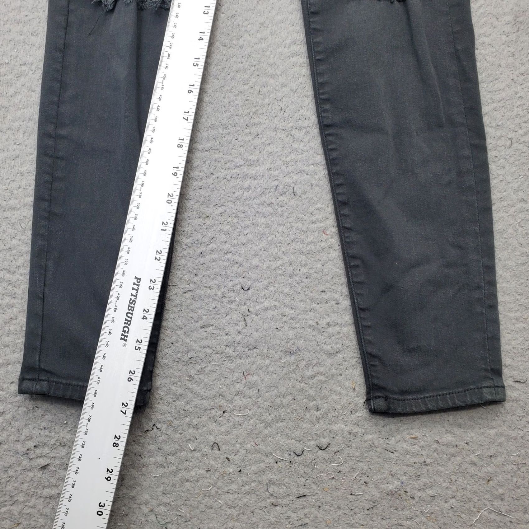 American Eagle Outfitters American Eagle Outfitters Jeans Womens 6 Skinny Black Denim Distressed Next Level Stretch Size 28" / US 6 / IT 42 - 4 Thumbnail