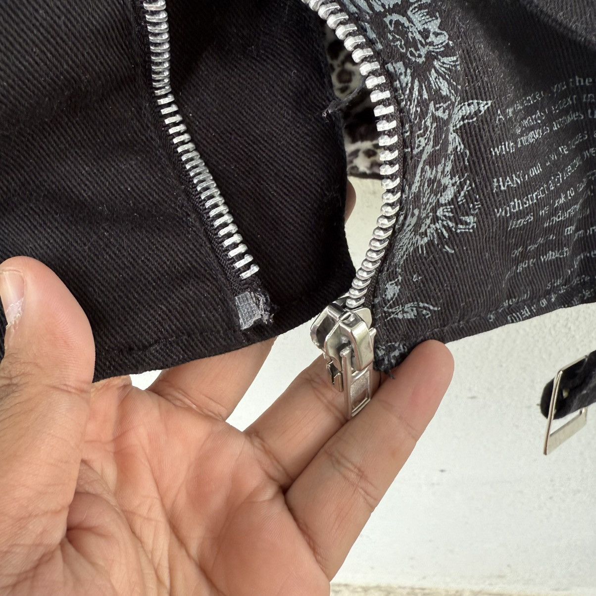 Seditionaries Mad Punk Gothic Skull Cross Bondage y2k Jacket Size US L / EU 52-54 / 3 - 13 Thumbnail
