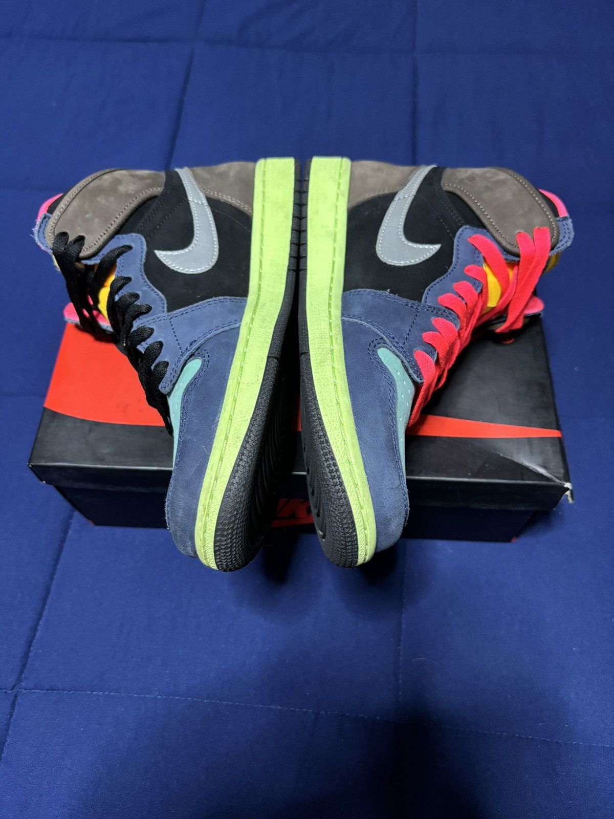 Jordan Brand Jordan 1 Retro High OG Tokyo Bio Hack 2020 Size 9 Size US 9 / EU 42 - 3 Thumbnail