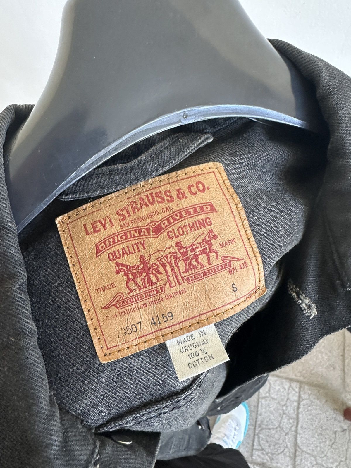 Levi's Vintage Levis Washed Black Denim Jacket Size S Size US S / EU 44-46 / 1 - 7 Thumbnail