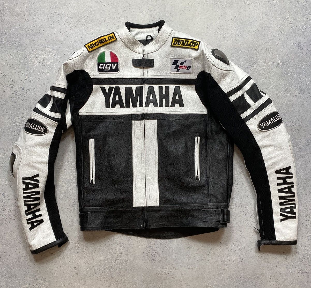 Yamaha Michelin/Dunlop/ Yamaha Leather Moto Racing Jacket #46 Size US XL / EU 56 / 4 - 2 Thumbnail