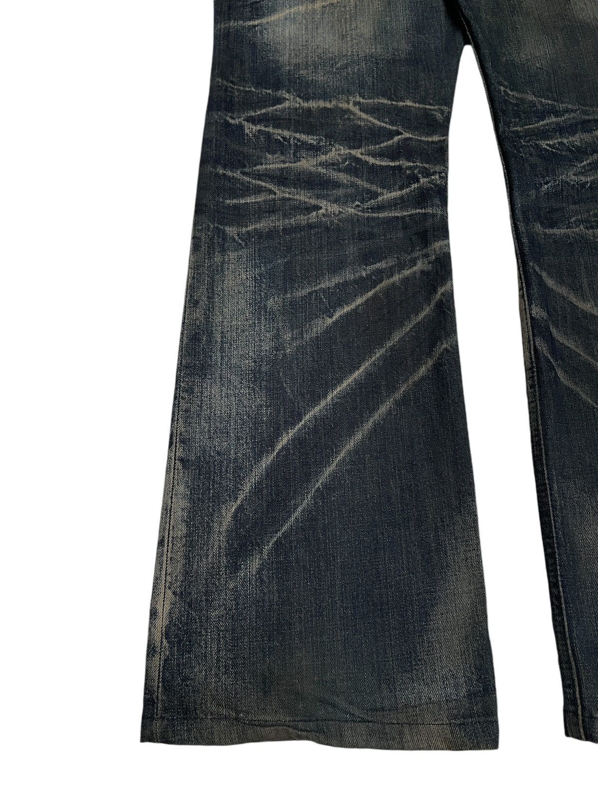 semanticdesign Vintage Semantic Design Studded Flared Waxed Jeans 1990s Size US 31 - 7 Thumbnail
