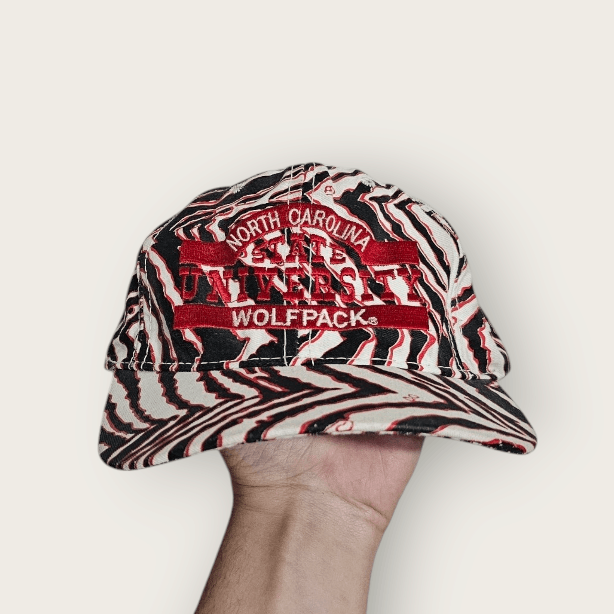 NFL × Vintage Rare North Carolina Wolfpack Vintage Hat Size ONE SIZE - 1 Thumbnail