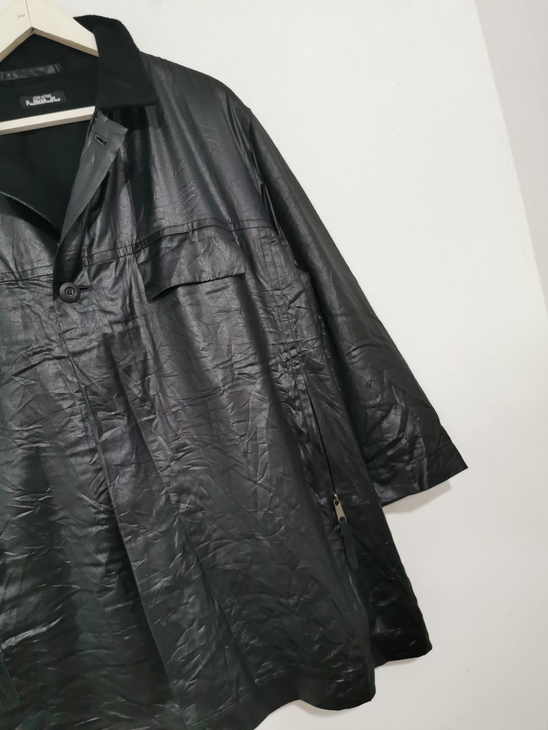 Issey Miyake 🔴Issey Miyake black jacket🔴 Size US M / EU 48-50 / 2 - 4 Thumbnail