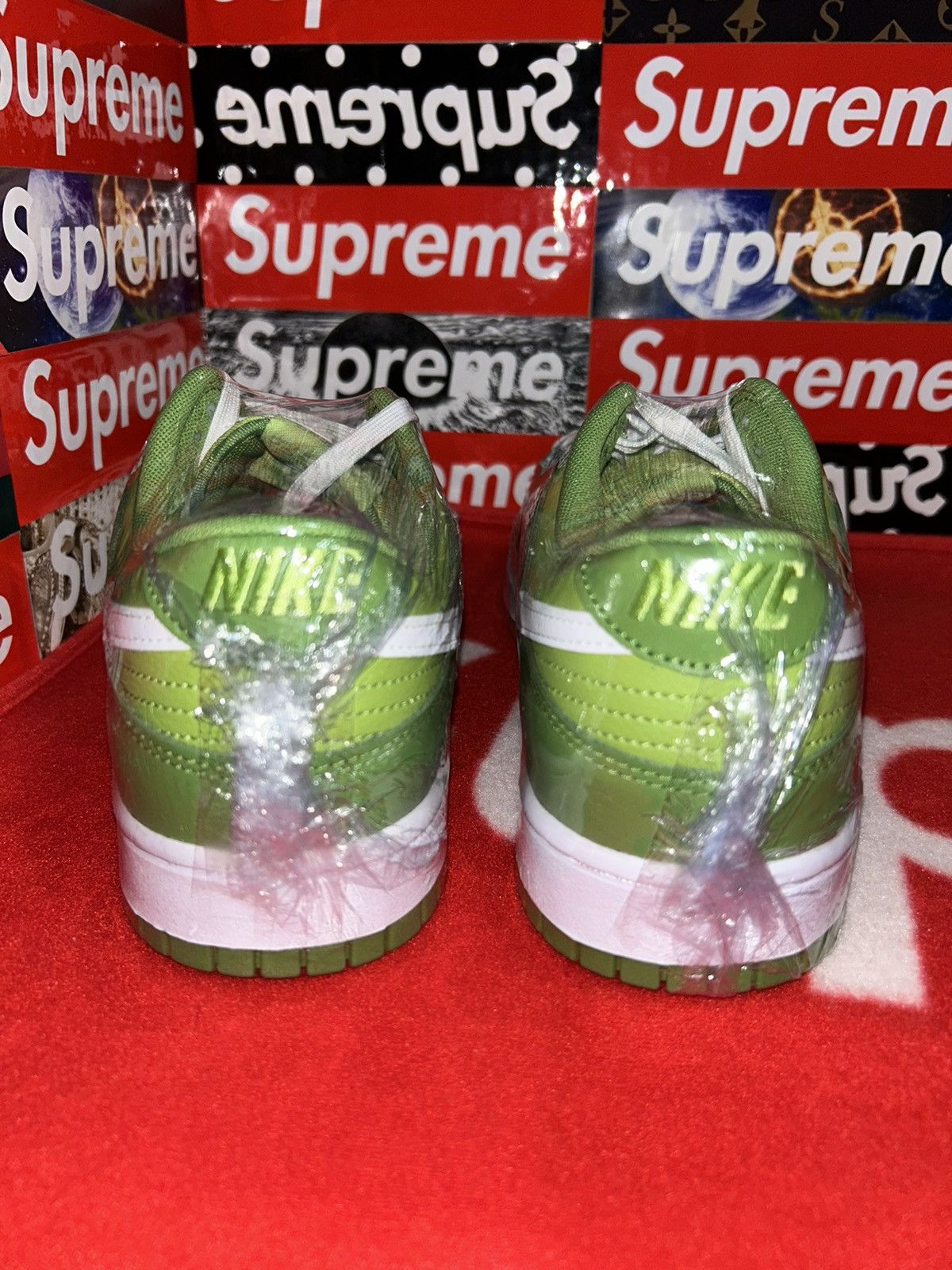 Nike Nike Dunk Low Chlorophyll DJ6188-300 size 12 NEW Size US 12 / EU 45 - 3 Thumbnail