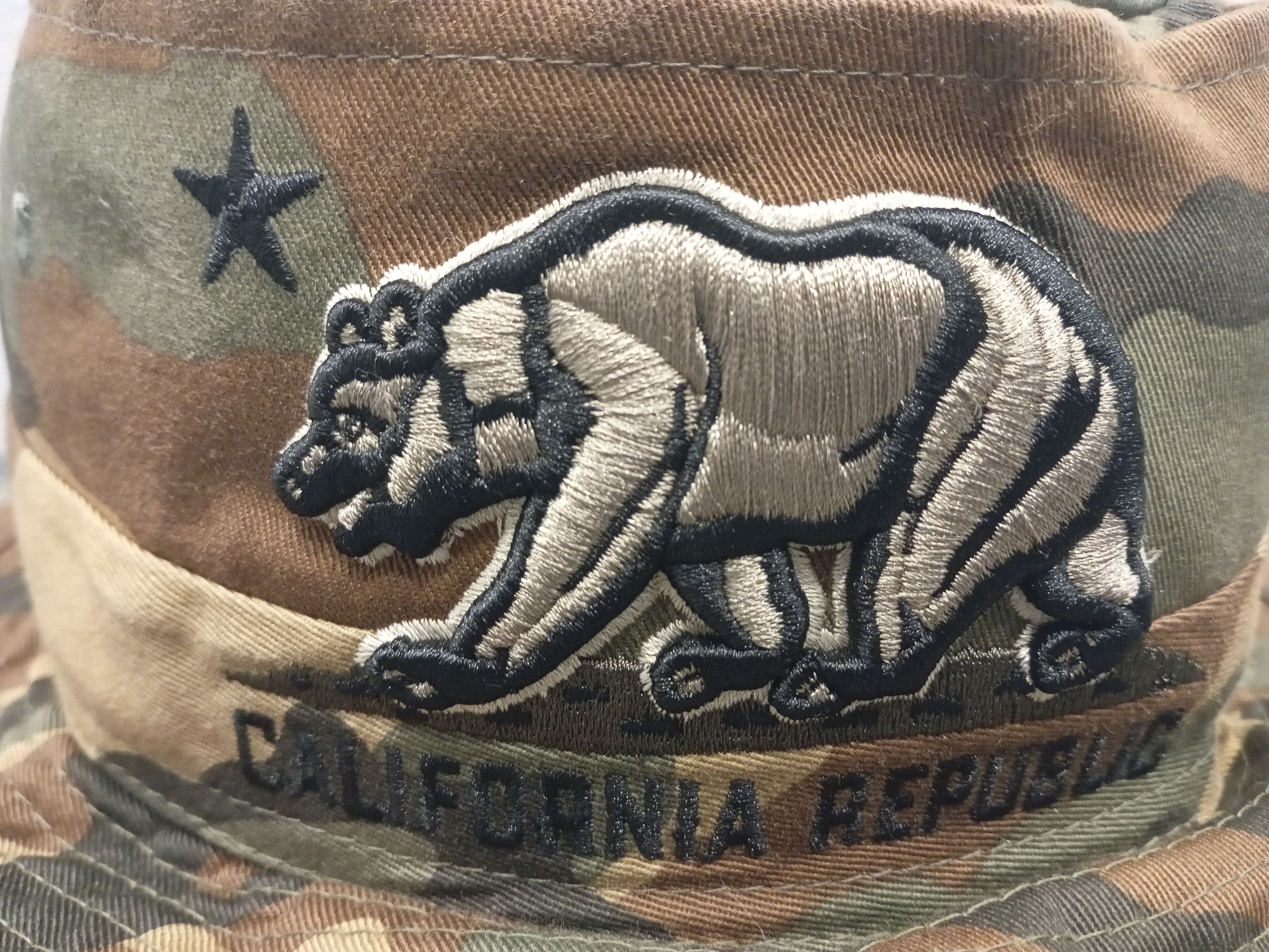 California Republic Camo California Republic bucket Hat Size ONE SIZE - 3 Thumbnail