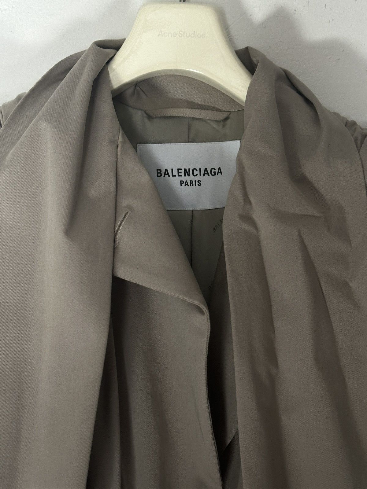 Balenciaga Balenciaga 2023 Runway Trench Coat Size US S / EU 44-46 / 1 - 2 Thumbnail