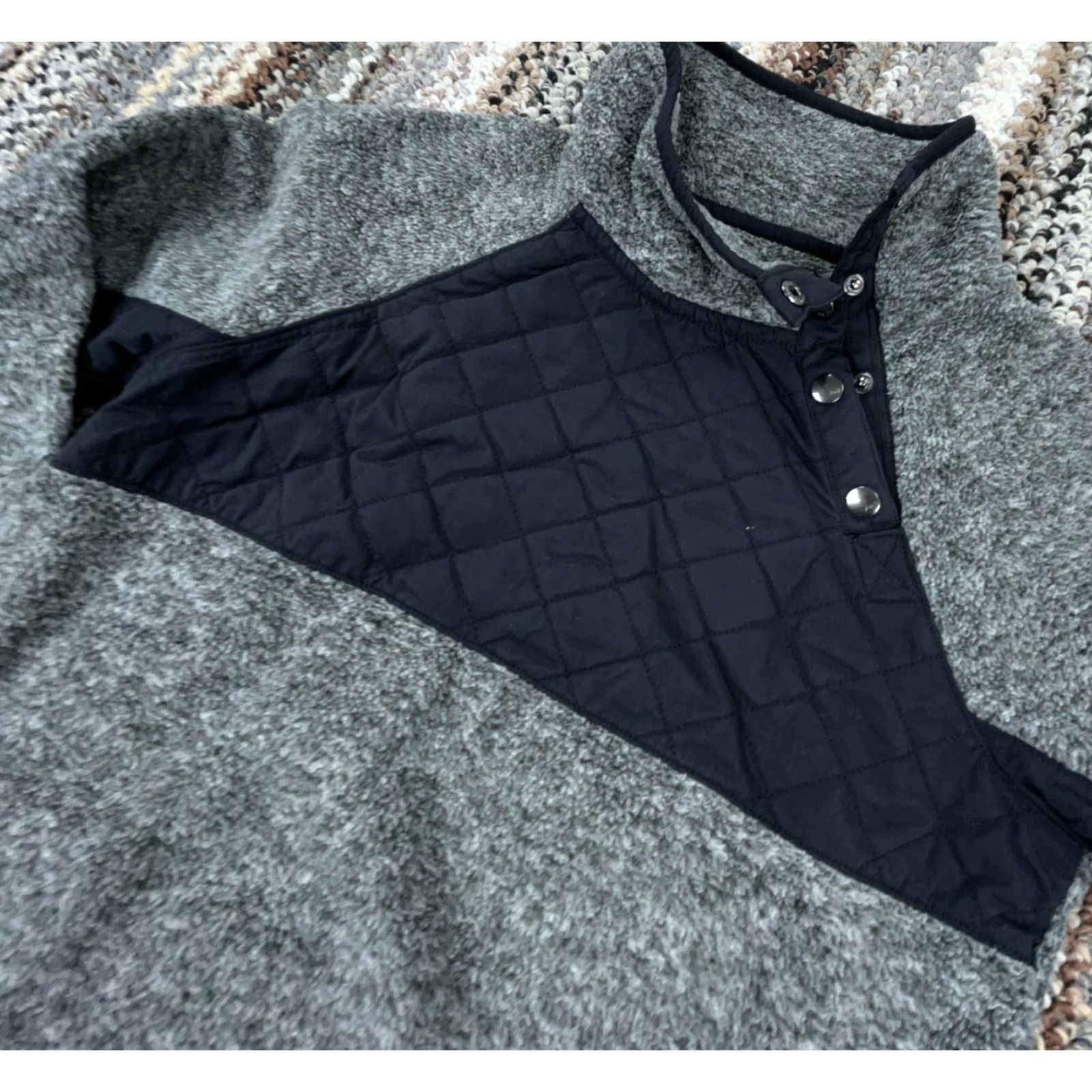 Abercrombie & Fitch VINTAGE Abecrombie & Fitch Sweater Women Small Gray Black Snap T Fleece Jacket Ladies Size S / US 4 / IT 40 - 3 Thumbnail