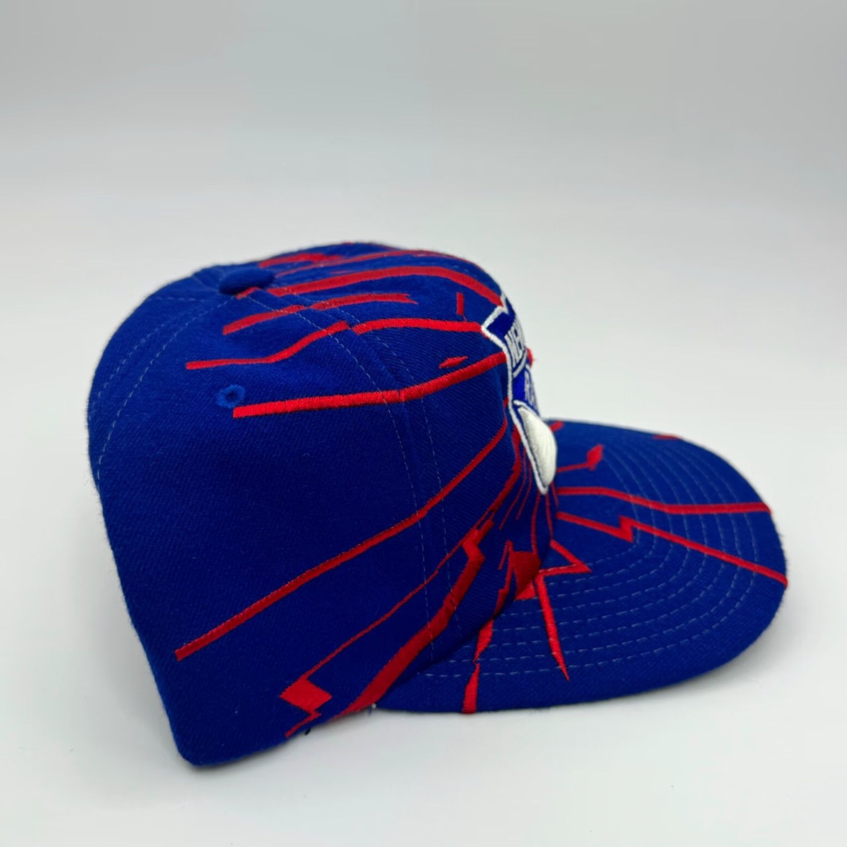 Starter Vintage Starter NHL New York Rangers Shockwave All Over Wool Snapback Hat, 90s College Retro Sports Cap, Men's Adjustable Baseball Style Size ONE SIZE - 4 Thumbnail