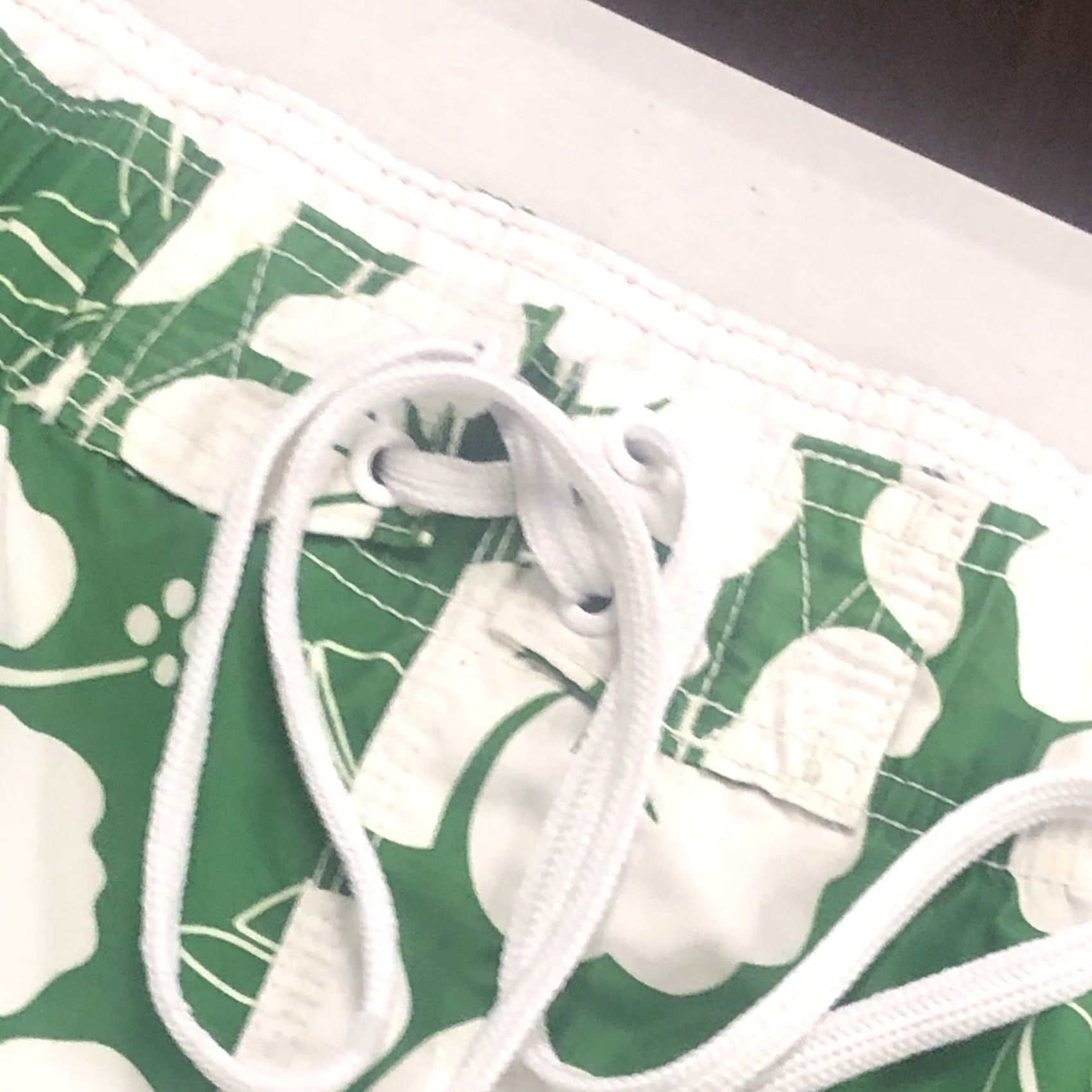 Swims OP Hawaiian Board Shorts Mens Turf Green Floral 42 Drawstring Pockets Beach Surf Swim Bottoms Men Size US 42 / EU 58 - 3 Thumbnail
