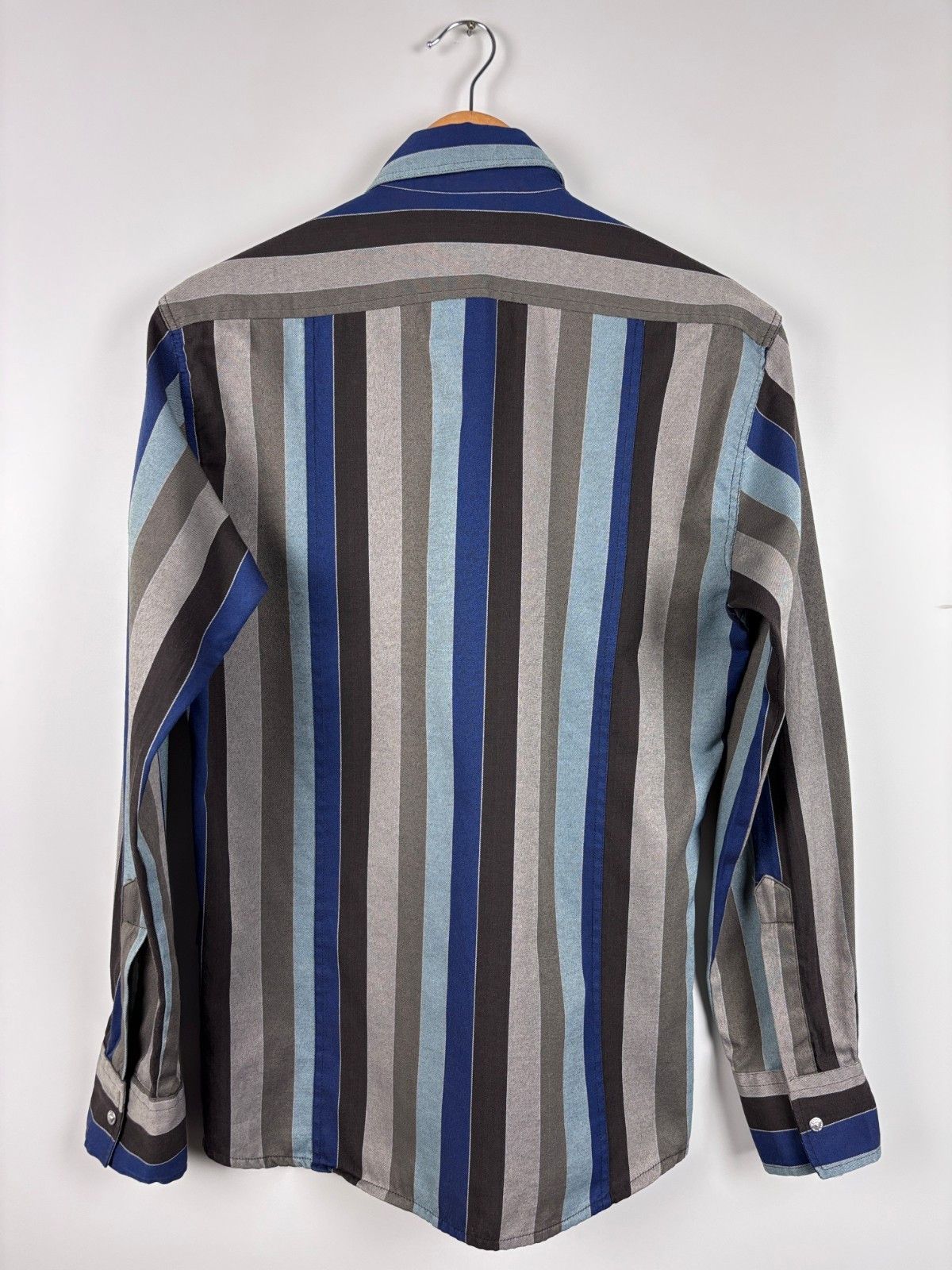Versace Jeans Couture Versace Jeans Couture Pearl Snap Striped Shirt M fits like S Size US M / EU 48-50 / 2 - 7 Thumbnail