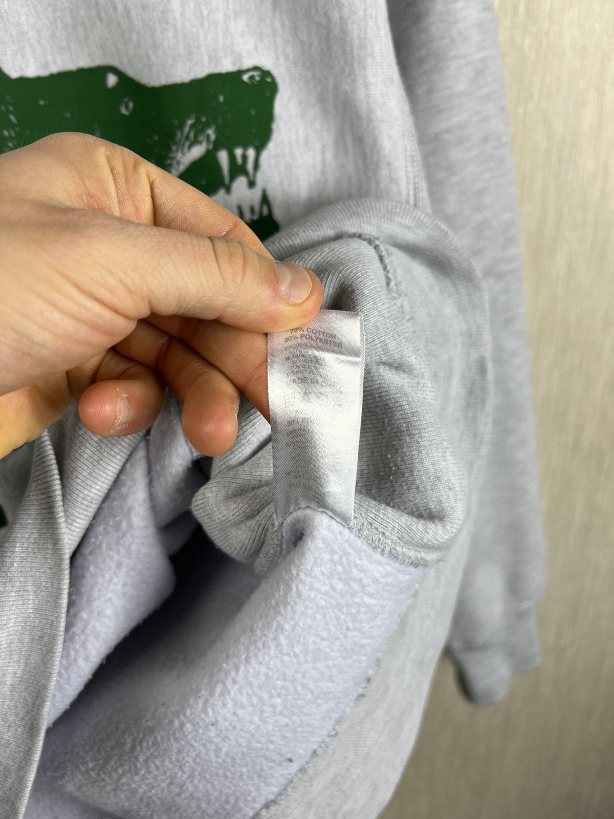 basketcase gallery Basketcase gallery dog crewneck sweatshirt logo green heavy Size US M / EU 48-50 / 2 - 22 Thumbnail
