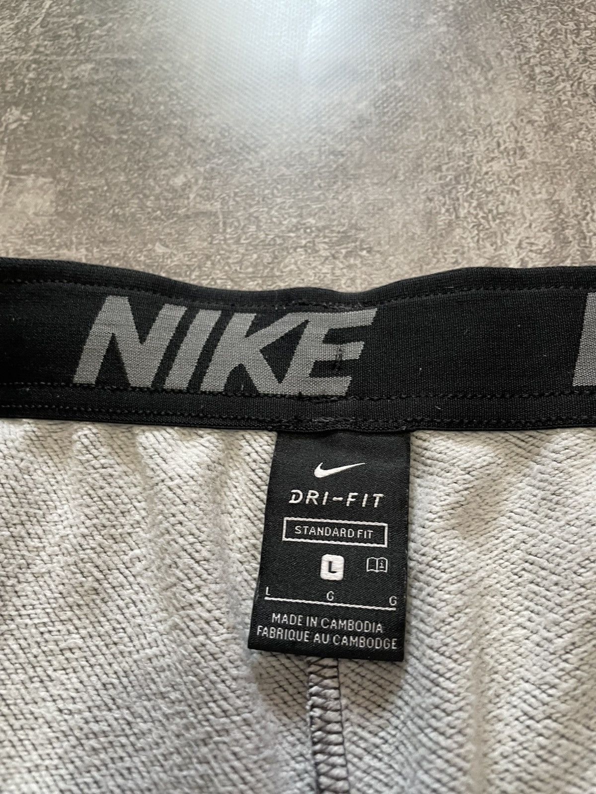 Nike Vintage Nike Training Pants Swoosh Logo Size US 34 / EU 50 - 6 Thumbnail