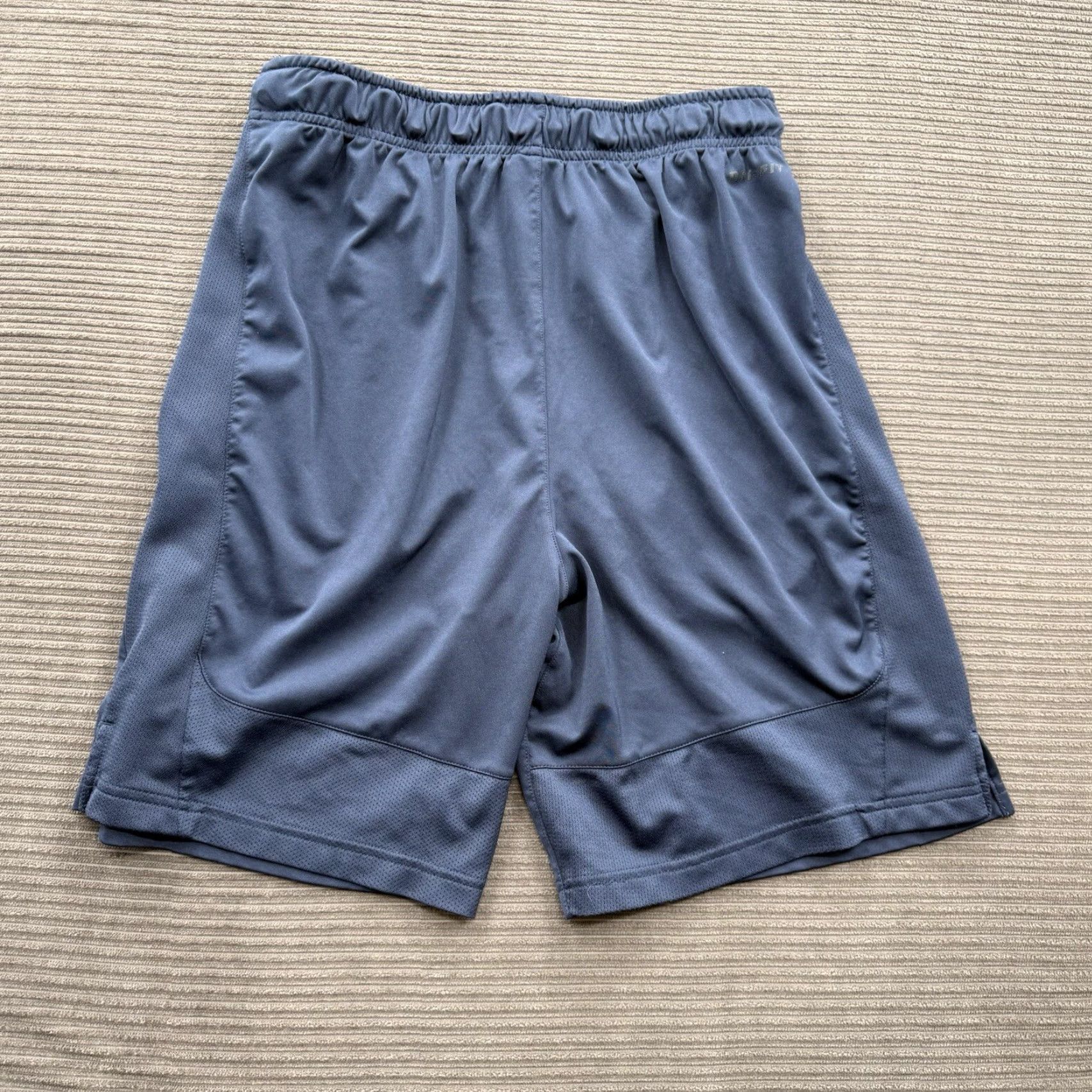 Nike Nike Shorts Men Medium Blue Polyester Athletic Outdoor Casual Size US 31 - 2 Thumbnail