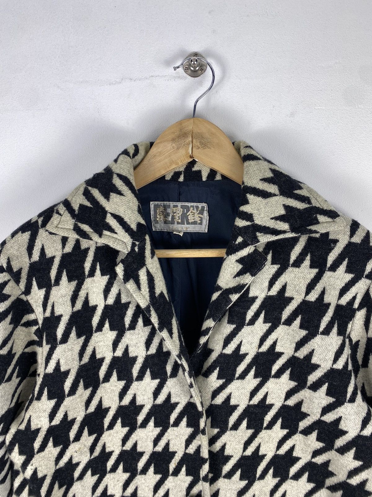 Japanese Brand Vintage 80’s Wool Hountstooth Jacket Button Up Size S / US 4 / IT 40 - 7 Thumbnail