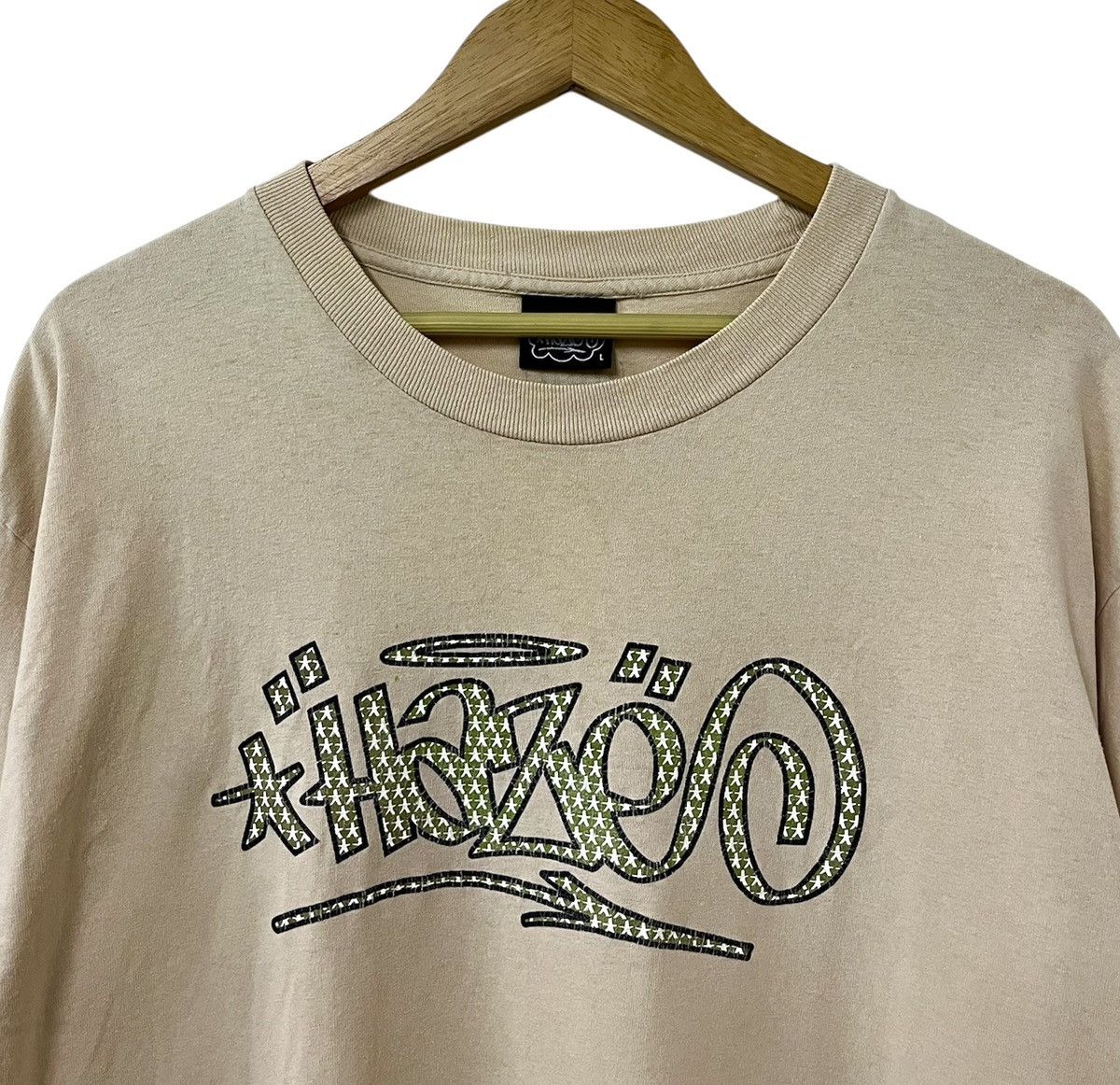 Haze VINTAGE 90s ERIC HAZE GRAFFITI ART ARTIST NEW YORK TSHIRT Size US L / EU 52-54 / 3 - 3 Thumbnail