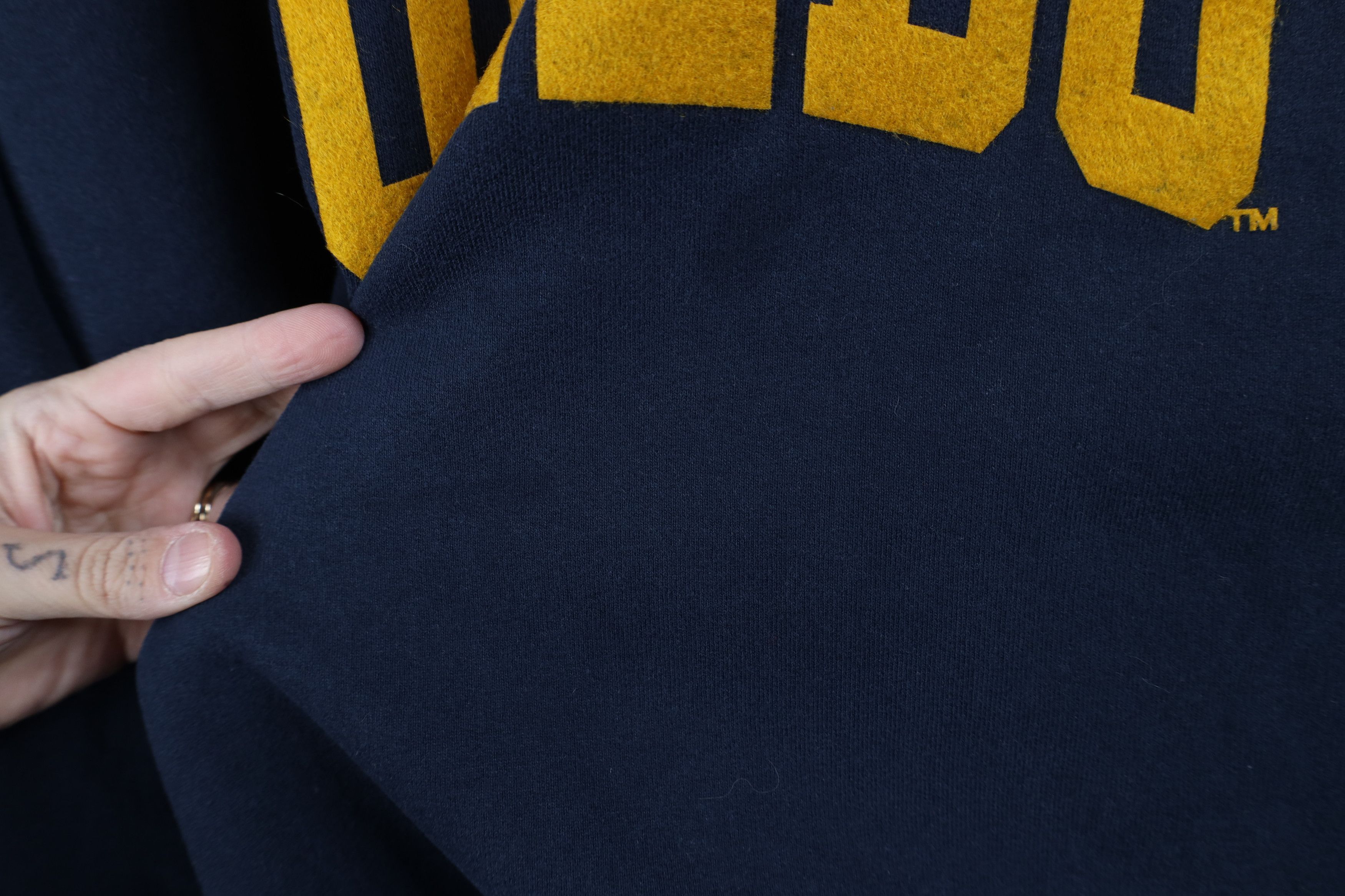 Champion Vintage 90s Champion of Toledo Crewneck Sweatshirt Size US XXL / EU 58 / 5 - 5 Thumbnail