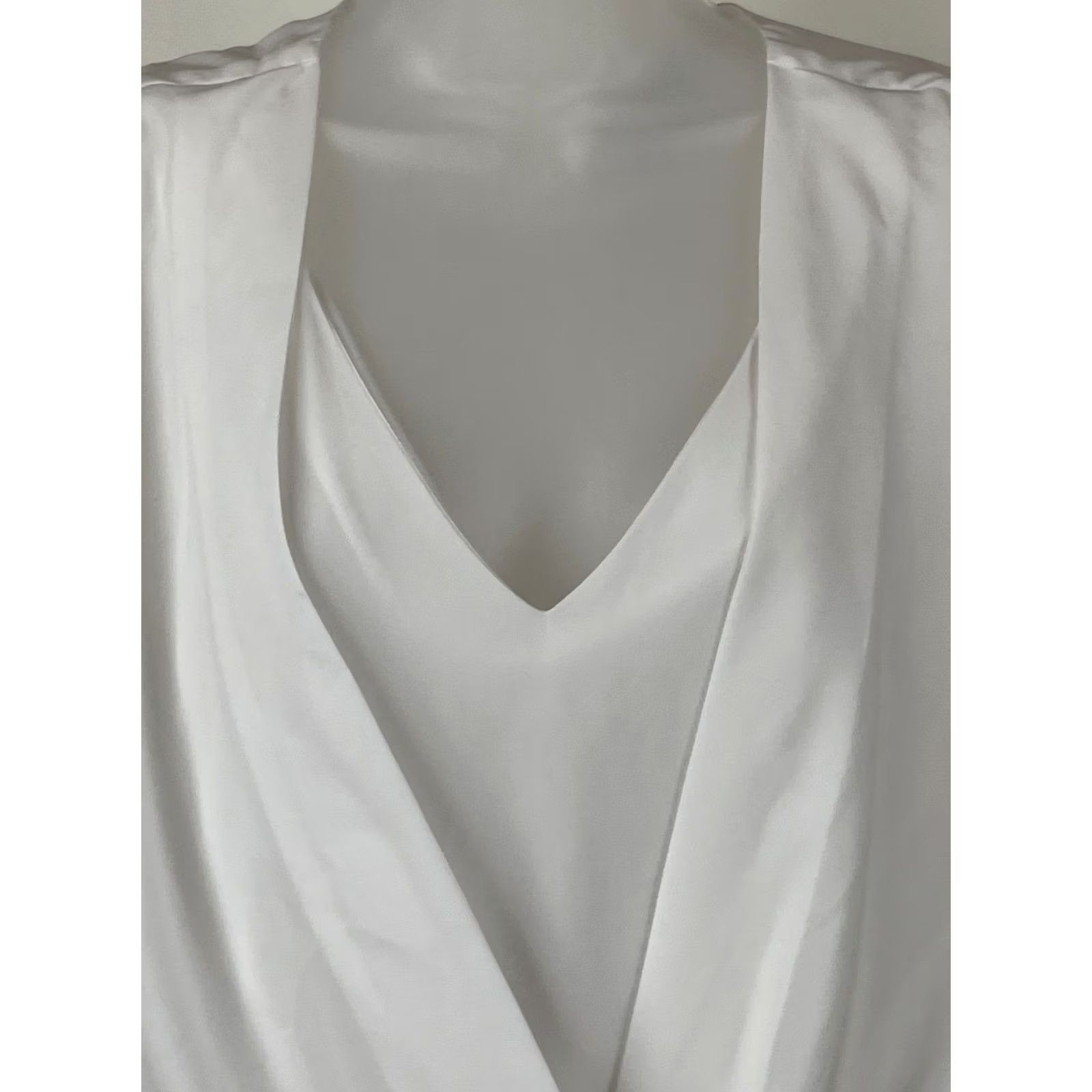 Vintage Cabi Blouse Womens Small White Draped Faux Wrap 3/4 Sleeve Zip Back Top Shirt Size S / US 4 / IT 40 - 2 Thumbnail