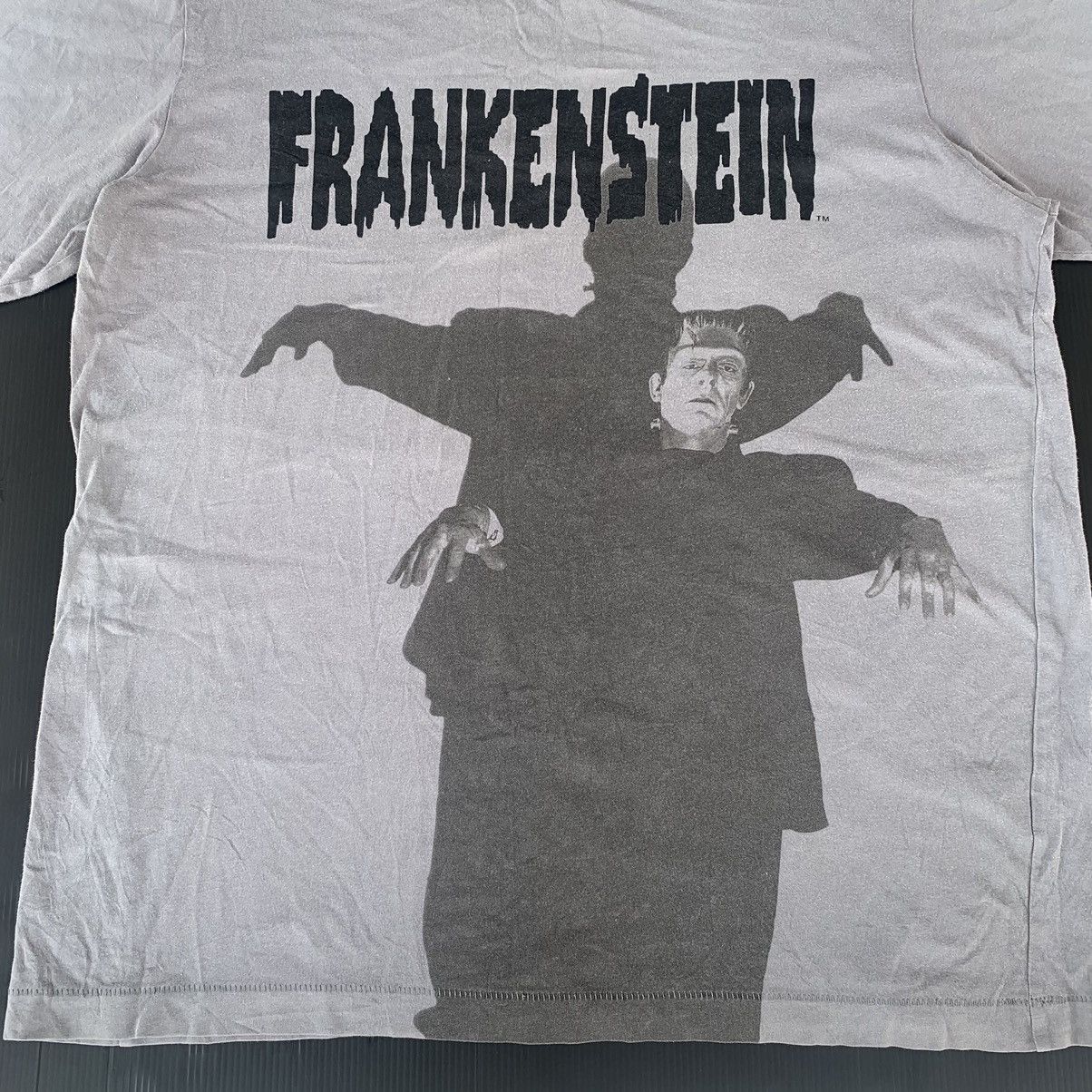 Uniqlo Vintage Horror Ghost Movie Frankenstein Tshirt Oversized Size US XL / EU 56 / 4 - 3 Thumbnail
