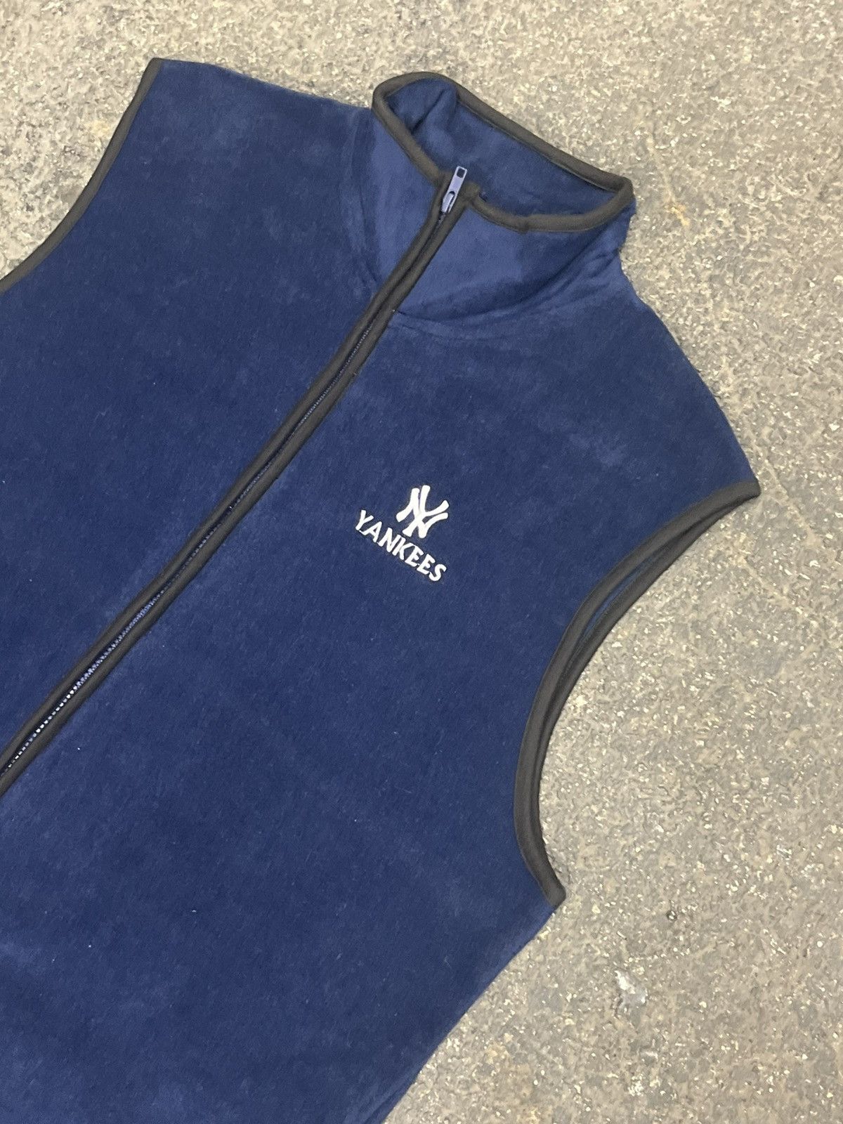 New York Yankees × Vintage New York Yankees vintage fleece vest sports hype streetwear Size US L / EU 52-54 / 3 - 5 Thumbnail