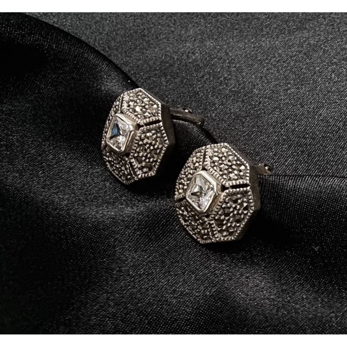 Vintage Rare Find Judith Jack Sterling Silver Marcasite & Crystal Oc Size ONE SIZE - 3 Thumbnail