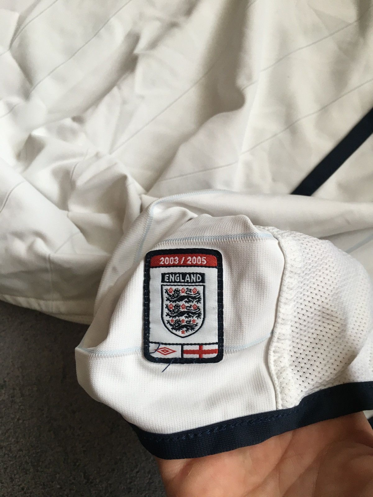 Umbro 🐓ENGLAND 2003 2005 HOME FOOTBALL SHIRT SOCCER JERSEY UMBRO Size US M / EU 48-50 / 2 - 4 Thumbnail