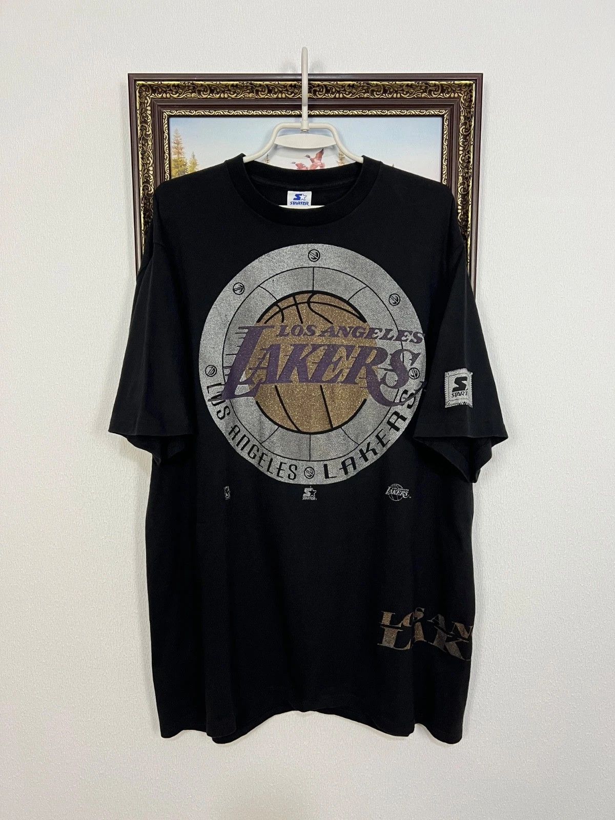 Starter Vintage 90's Starter Lakers Over Print Big Logo Shirt Tee Size US XL / EU 56 / 4 - 1 Thumbnail