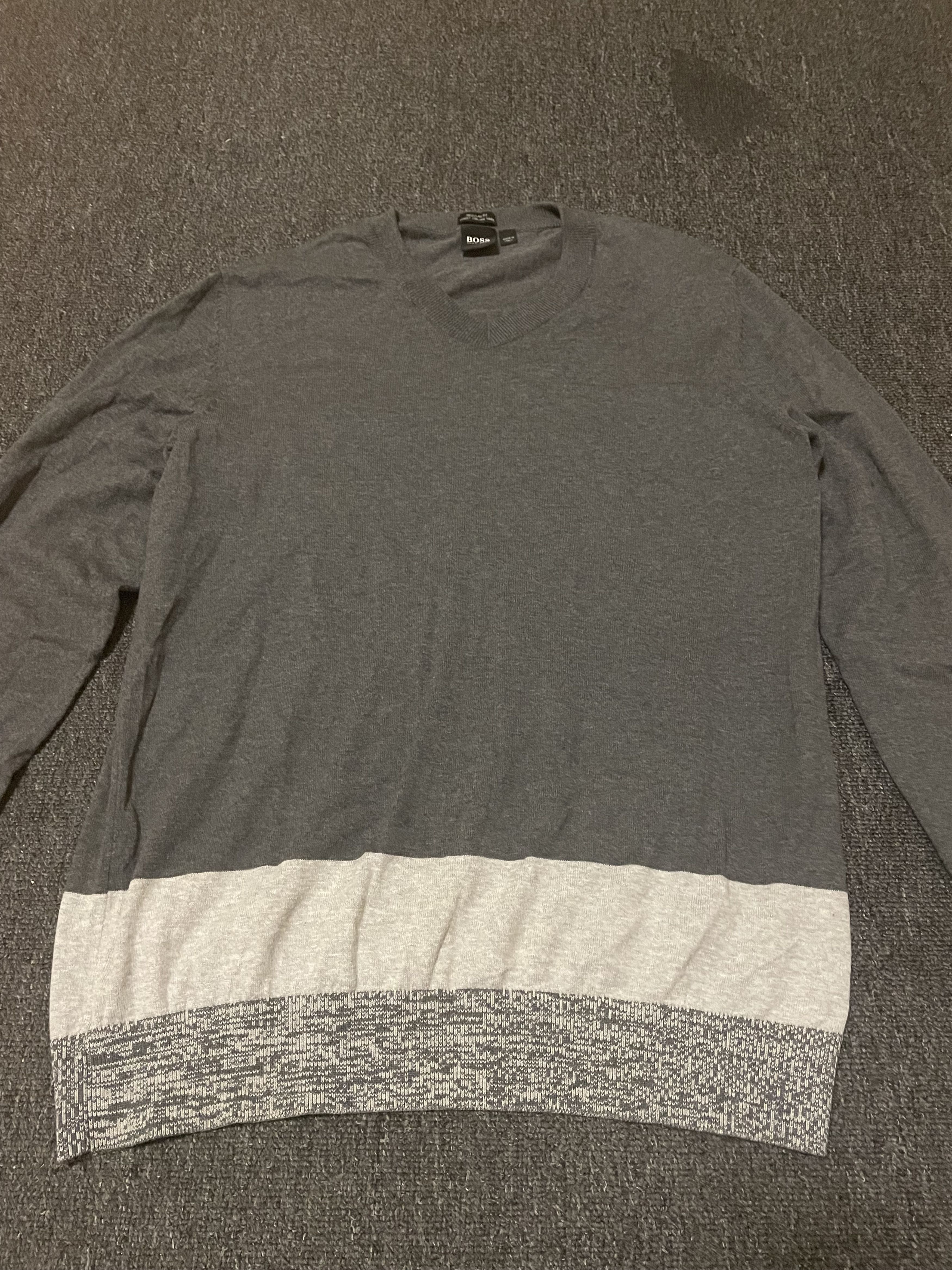 Hugo Boss hugo boss Sweaters size L Size US L / EU 52-54 / 3 - 2 Thumbnail