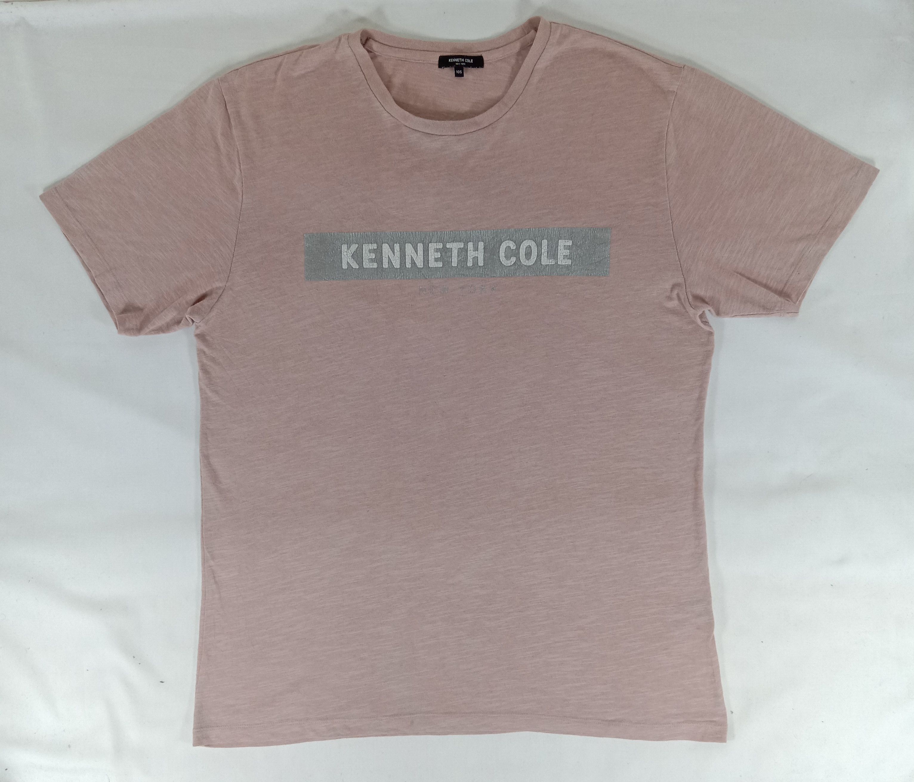 Kenneth Cole Vintage Kenneth Cole Spell Out Logo T Shirt Size US L / EU 52-54 / 3 - 1 Thumbnail