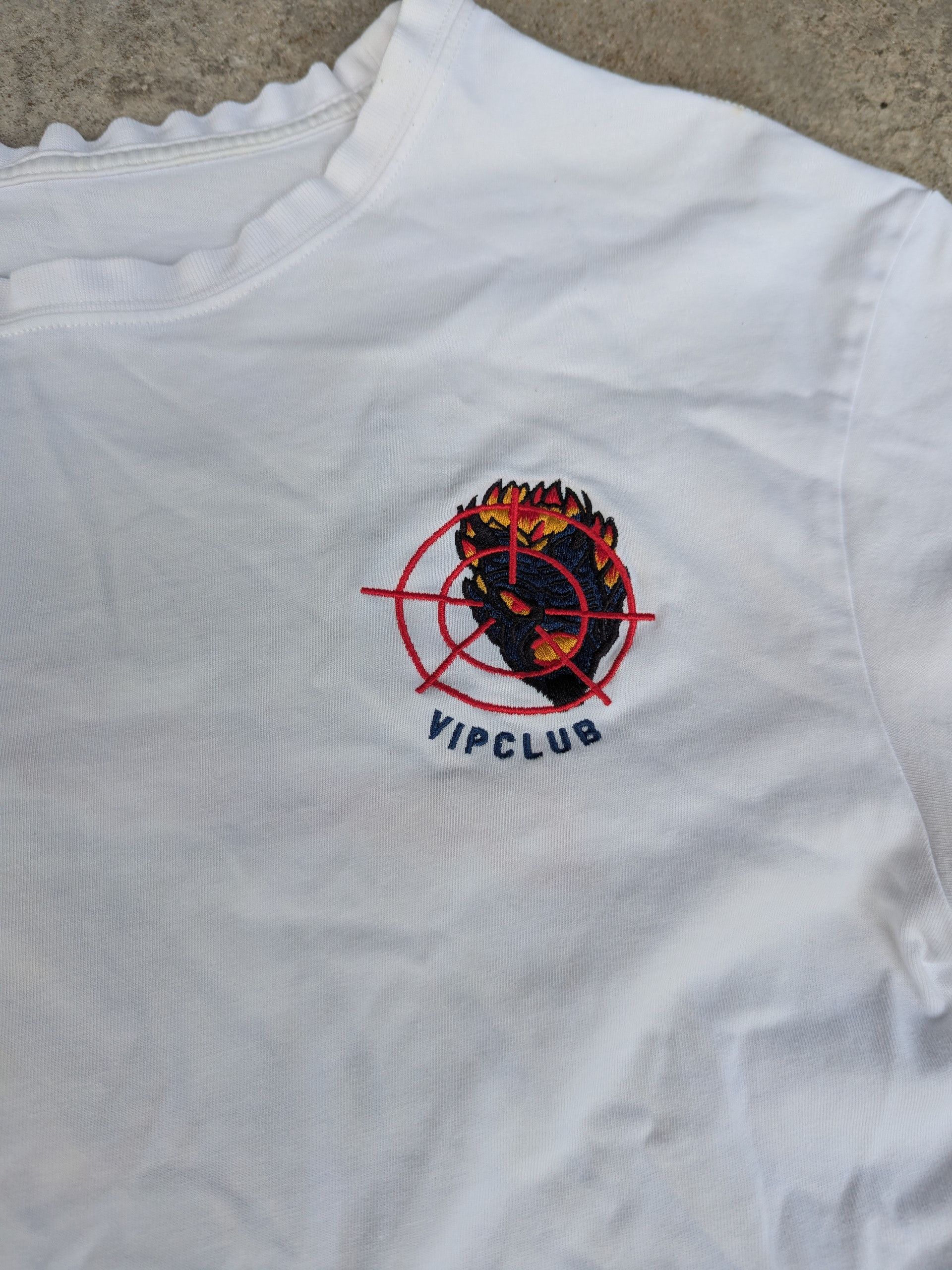 Japanese Brand Vintage Vip Club Bomber Squadron Demon Embroidered T Shirt Size US S / EU 44-46 / 1 - 6 Thumbnail