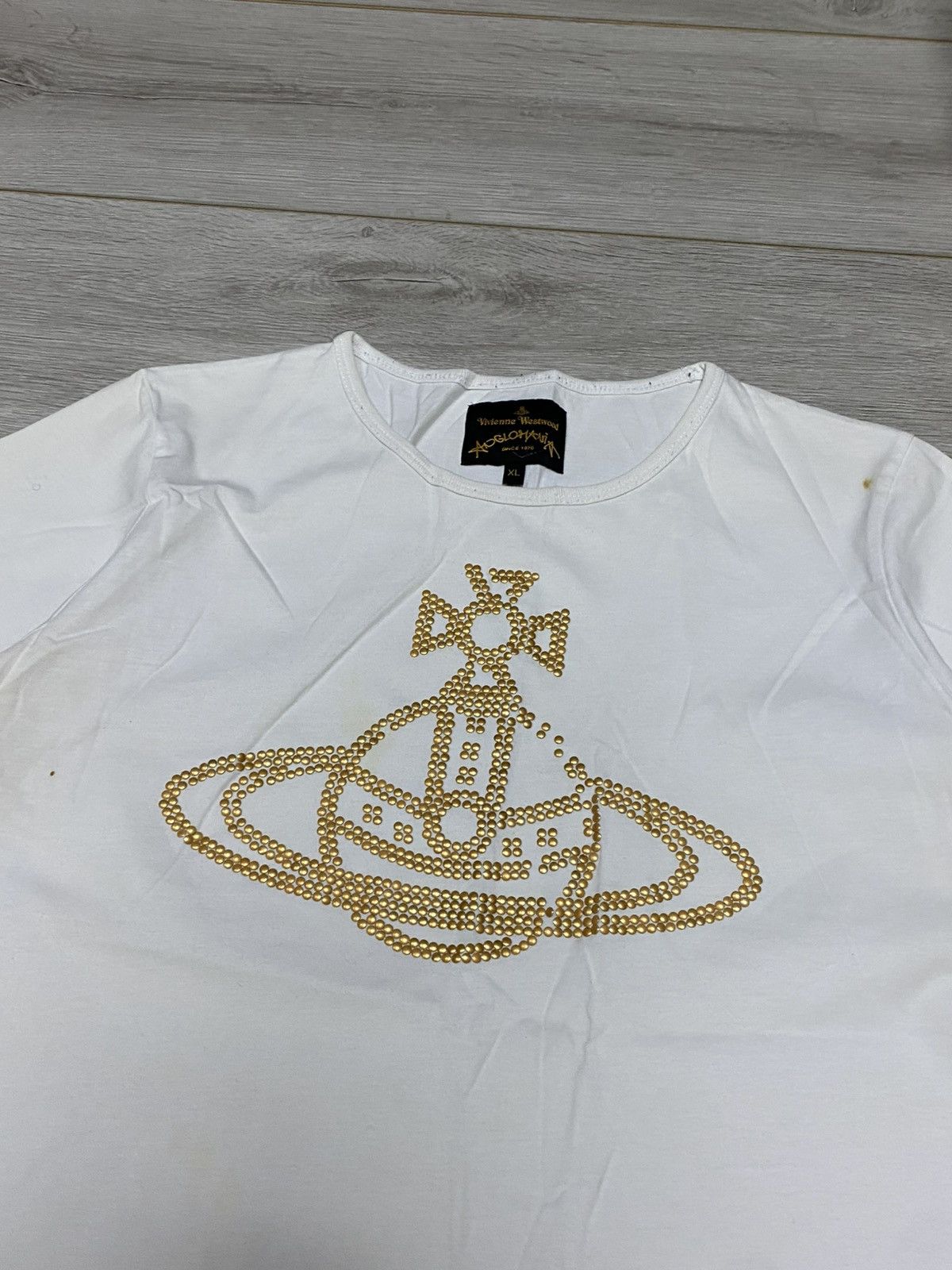 Vivienne Westwood Vivienne Westwood big gold orb buttons tee rhinestones eb0 Size XL / US 12-14 / IT 48-50 - 3 Thumbnail